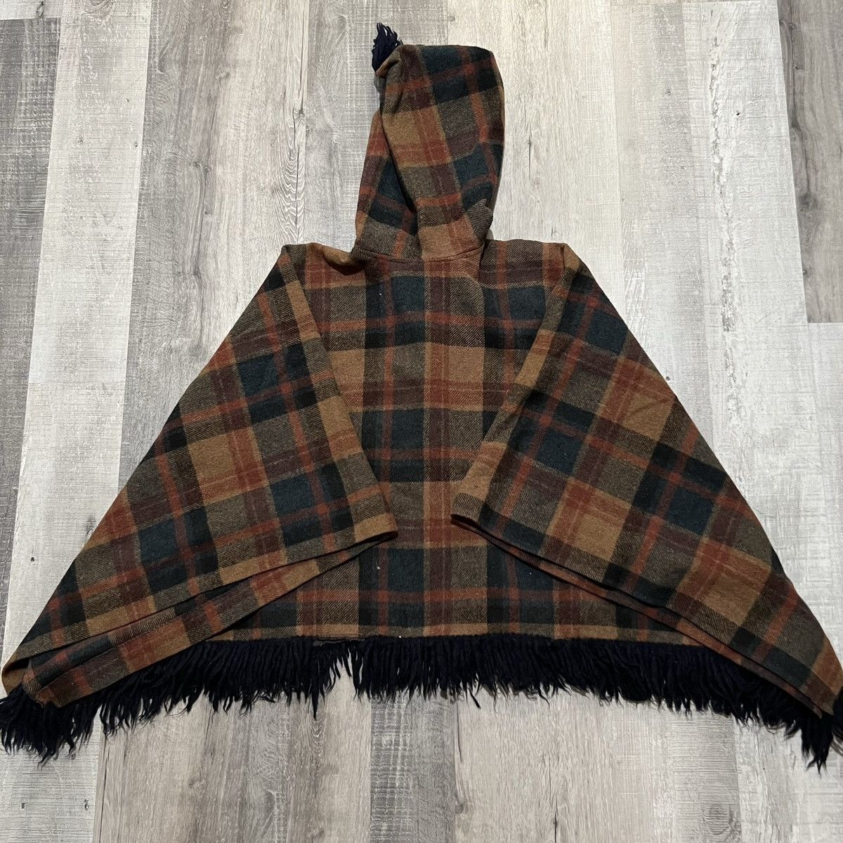 Vintage VTG Carol Brent 1960s Orange Plaid Wool Fringe Boho Poncho Size XL / US 12-14 / IT 48-50 - 3 Thumbnail