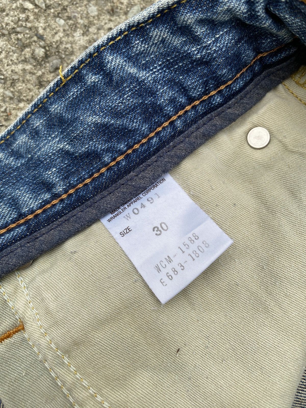 If Six Was Nine × Tornado Mart × Wrangler 2000s - Wrangler Blue Washed Flare Jeans Size US 31 - 17 Thumbnail