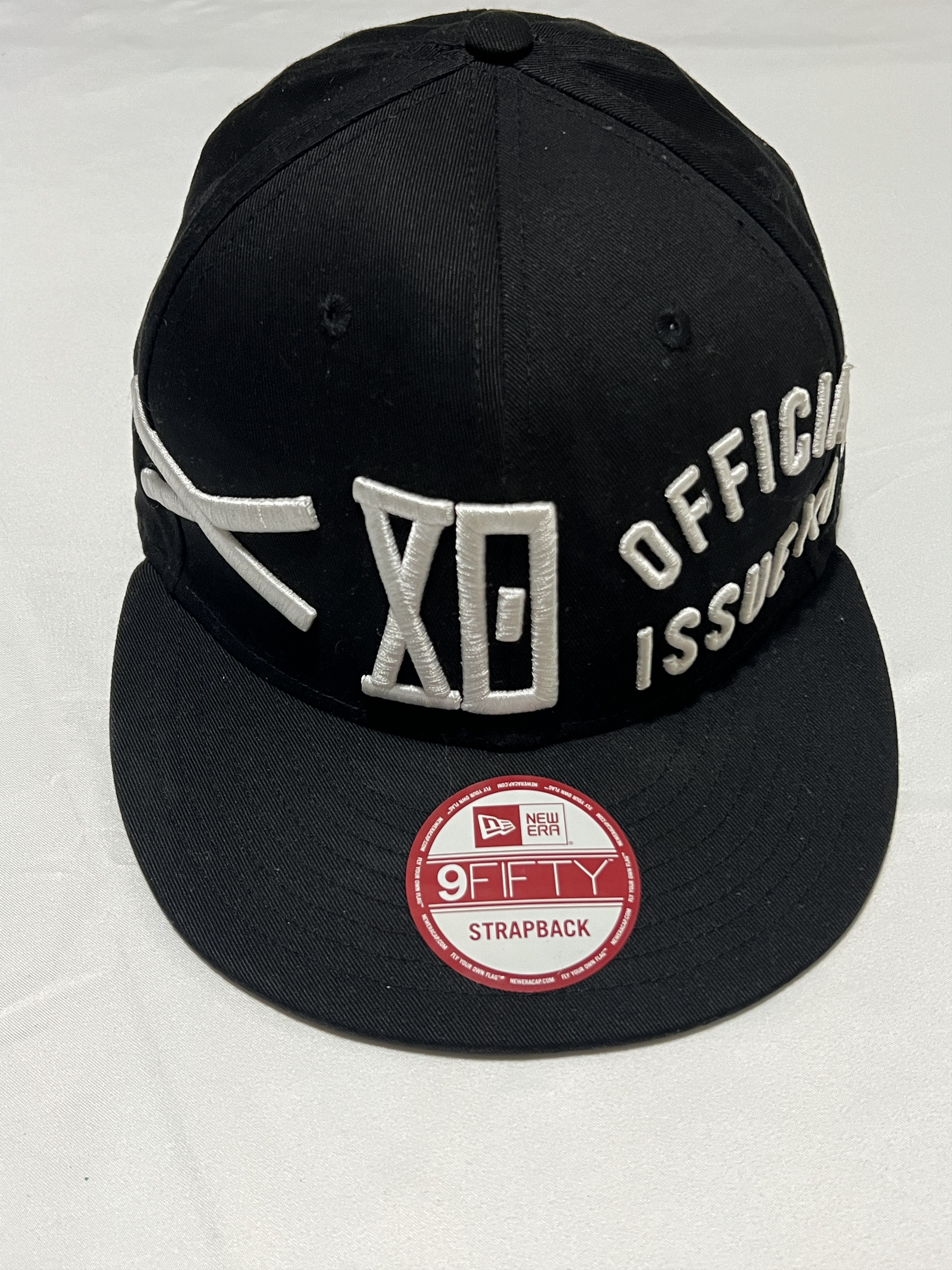 New Era × The Weeknd New Era X The Weeknd Official Issue XO snapback hat 2014 Size ONE SIZE - 1 Thumbnail