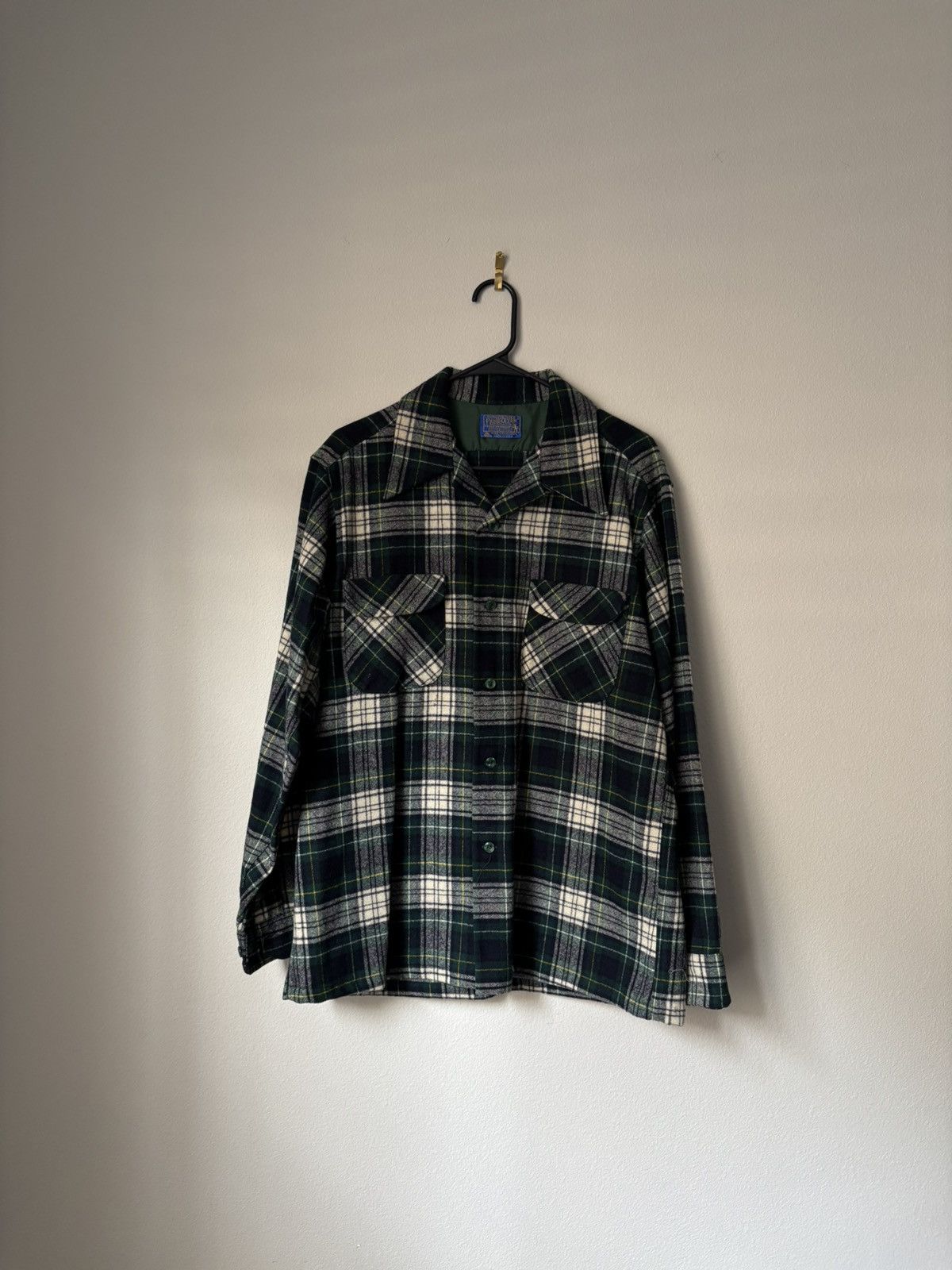 Pendleton Vintage Pendleton Shirt Flannel Made in USA Loop Collar Size US L / EU 52-54 / 3 - 1 Thumbnail