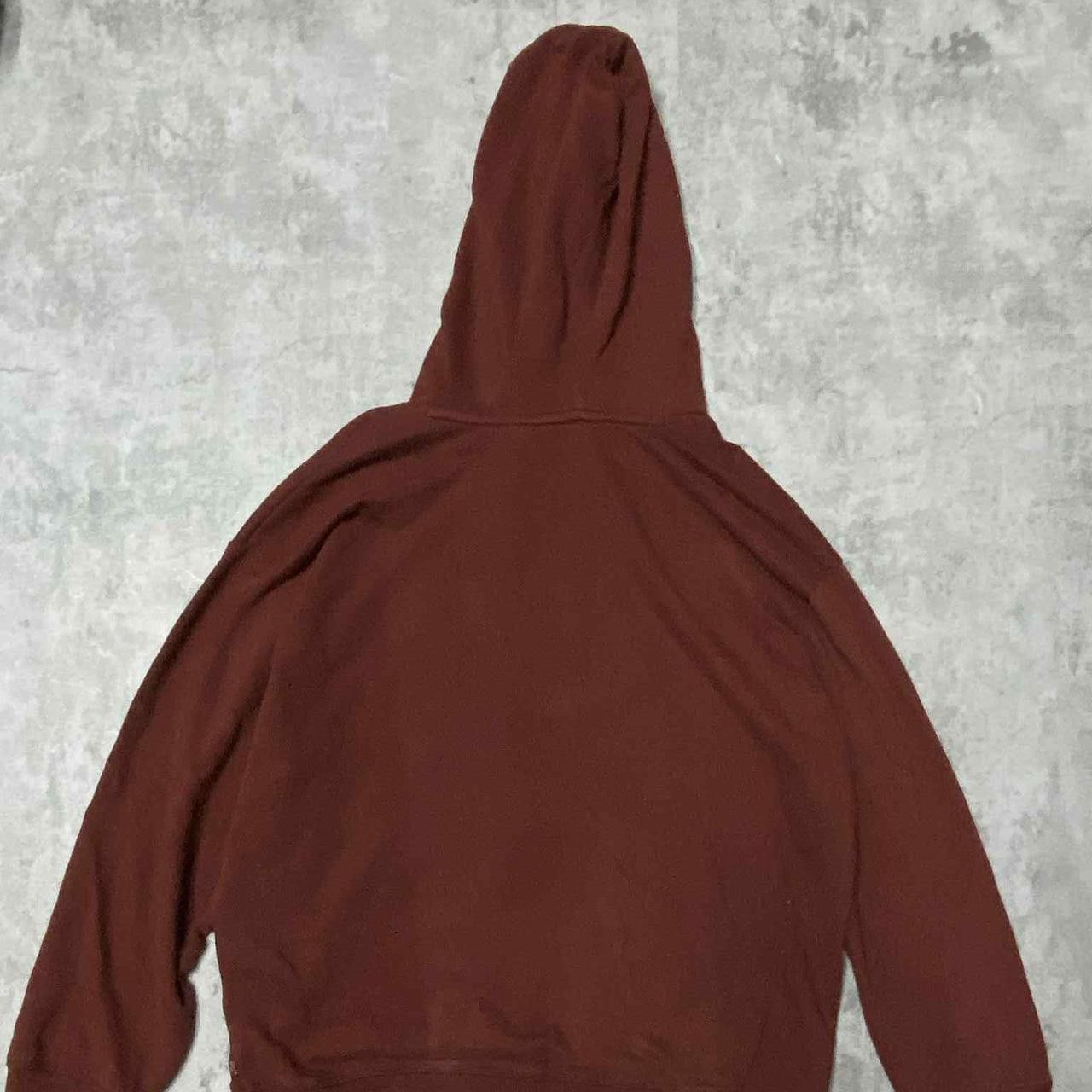 Levi's Burgundy Levi's hoodie with silver accents #skater Size US L / EU 52-54 / 3 - 4 Thumbnail