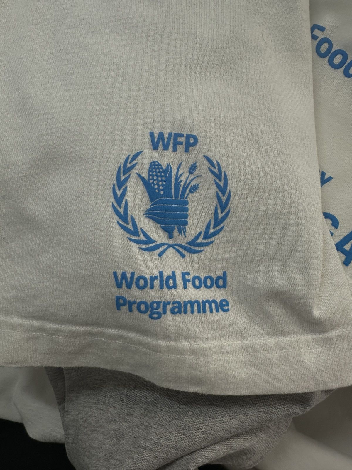 Balenciaga Balenciaga WFP long-sleeve Size US L / EU 52-54 / 3 - 3 Thumbnail