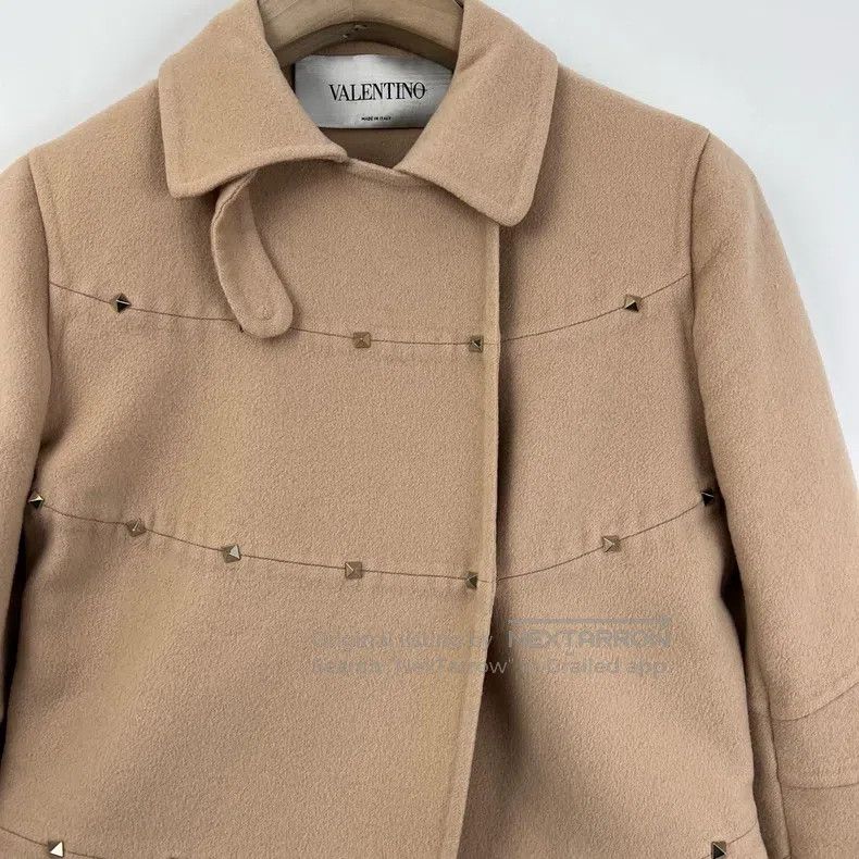 Valentino Valentino Pink wicker studs decorate the woolen coat Size M / US 6-8 / IT 42-44 - 3 Thumbnail