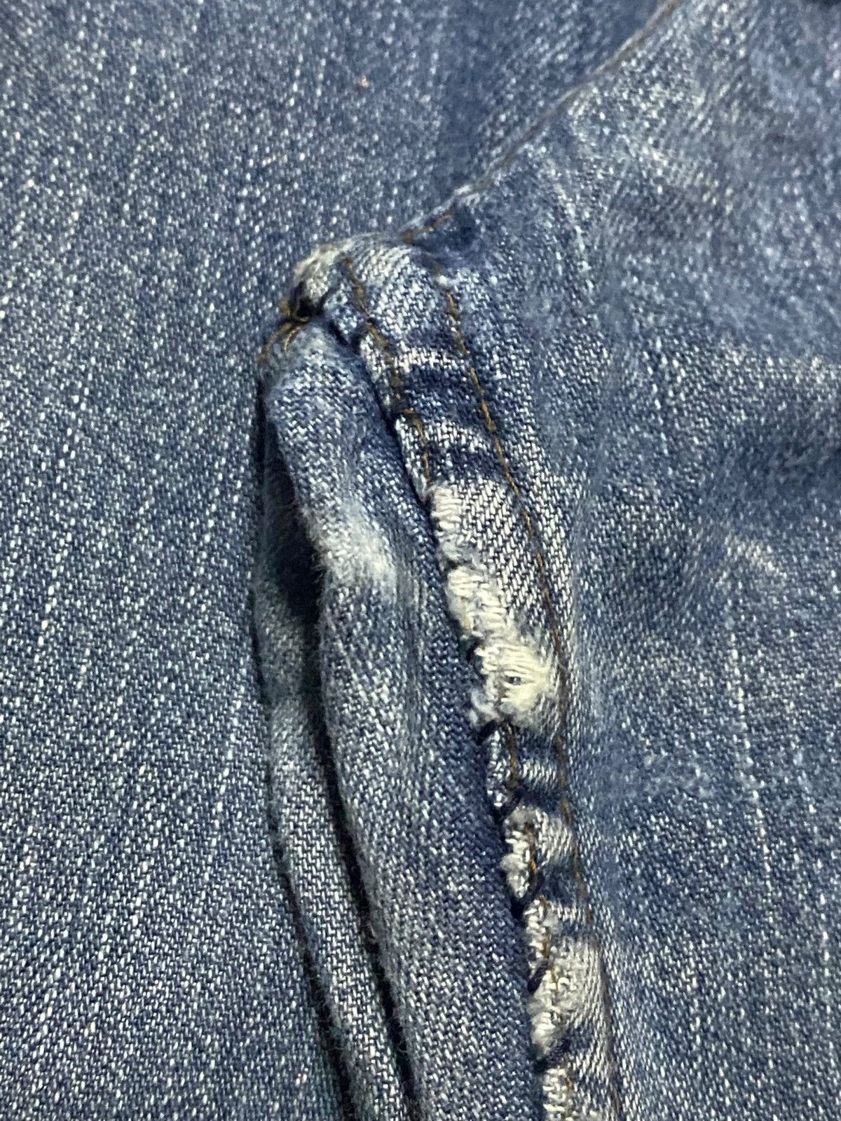 Levi's Vintage Levis 509 Japan White Tab Distressed Loose Jeans Size US 26 / EU 42 - 10 Thumbnail