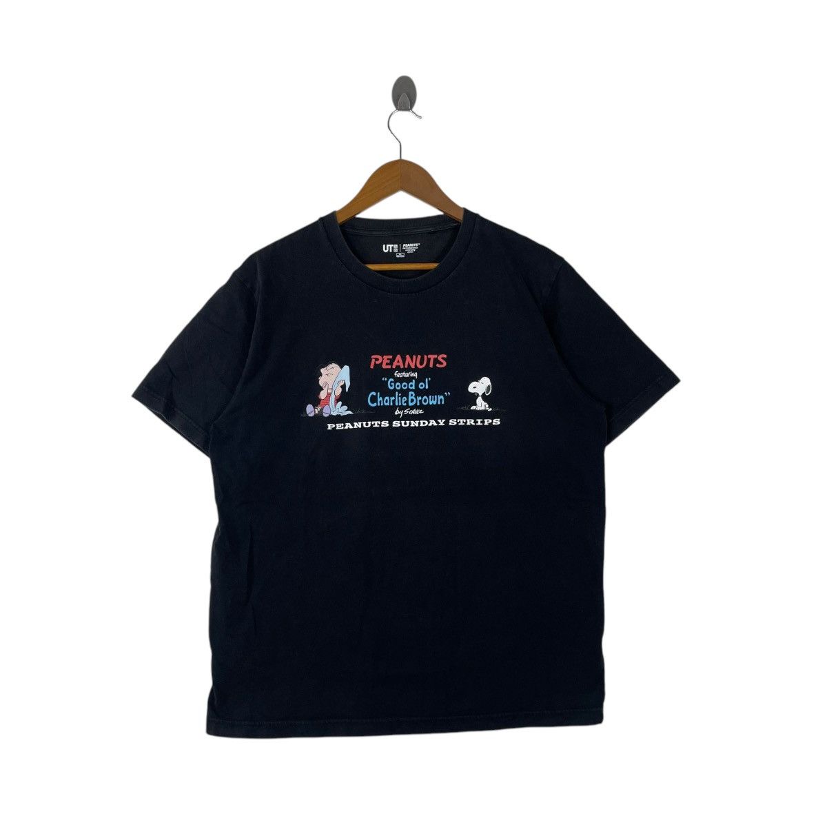 Peanuts × Uniqlo Uniqlo Japan Peanuts Snoopy Charlie Brown Tee Shirt Size US XL / EU 56 / 4 - 1 Thumbnail