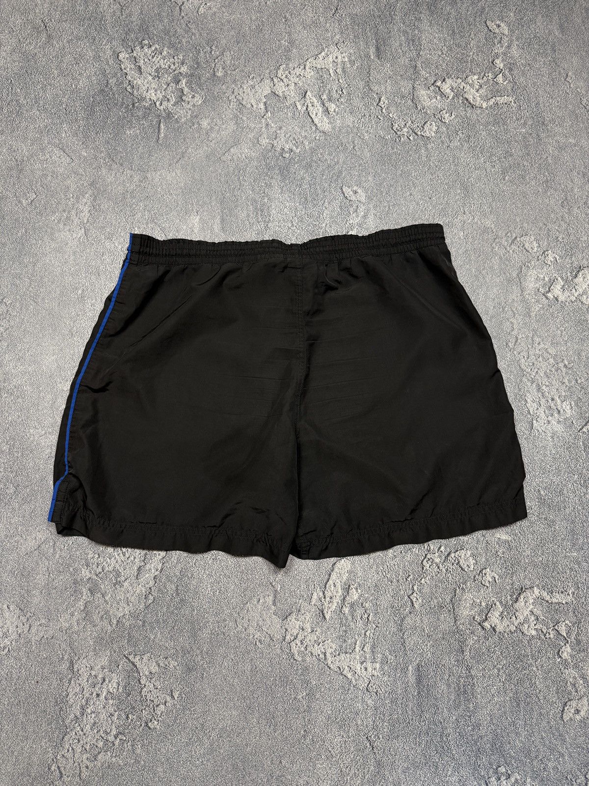 Nike Vintage Nike Inter Football Shorts Soccer Size US 32 / EU 48 - 7 Thumbnail