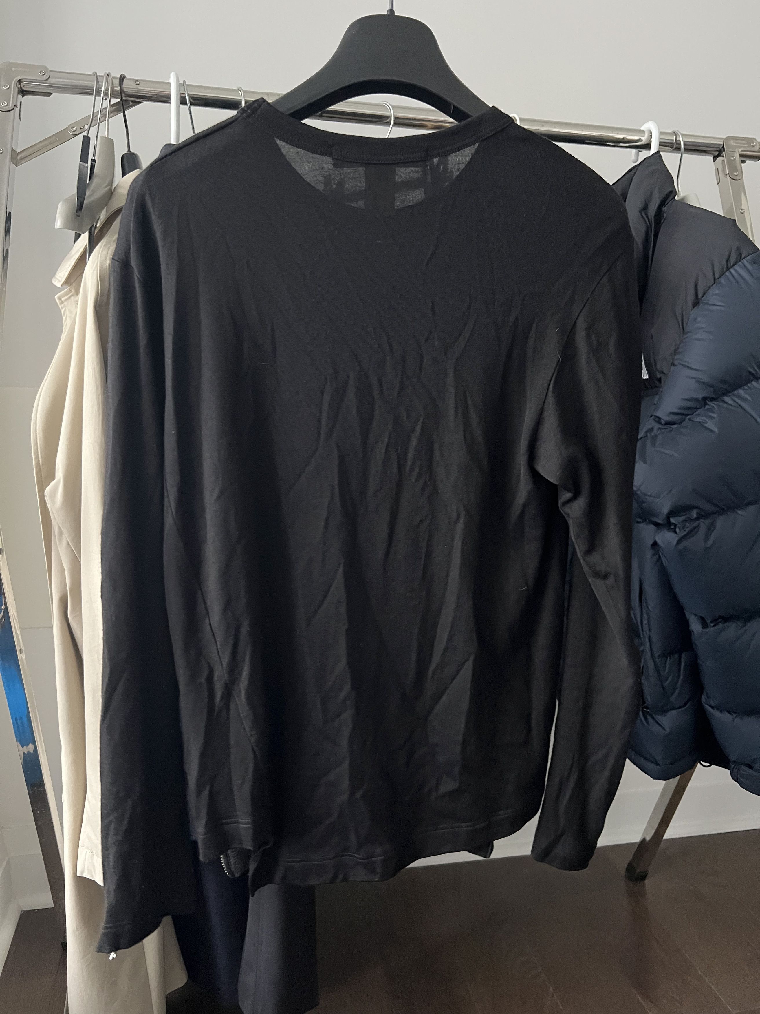 Comme des Garcons SHIRT Asymmetrical Wool Sweater with Zip-up Sleeve Size US M / EU 48-50 / 2 - 2 Thumbnail