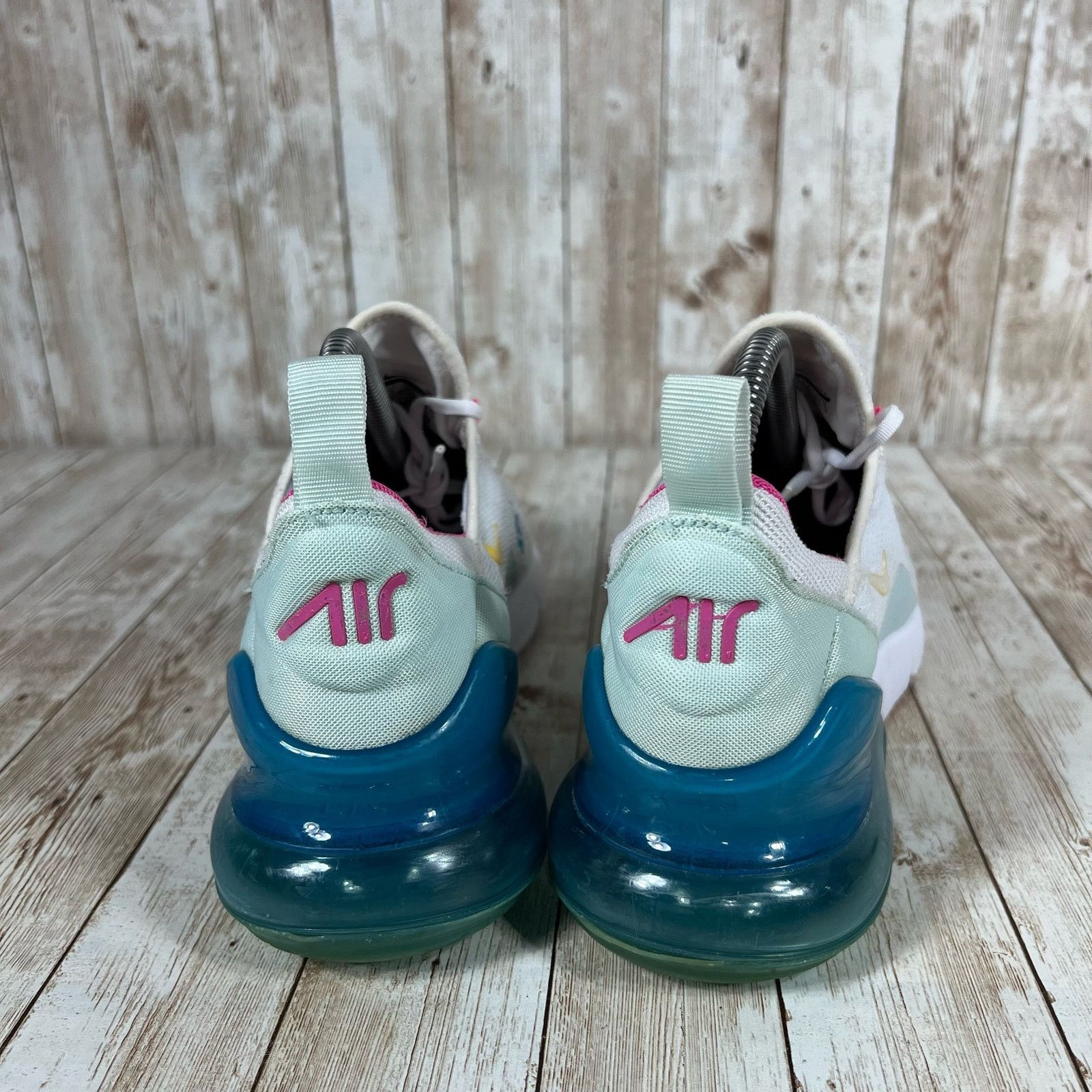 Nike WOMANS Size 7.5 - Nike CJ 0568-100 Air Max 270 Pastel 2019 Size US 7.5 / IT 37.5 - 4 Thumbnail