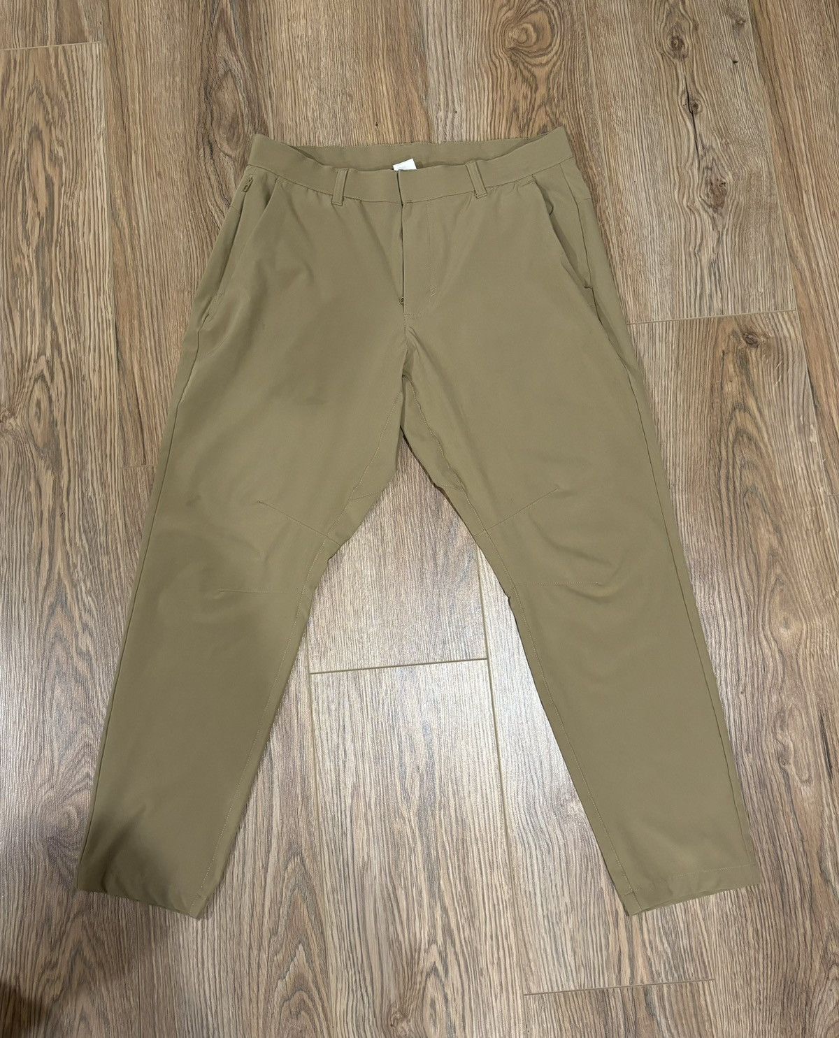 Fabletics Fabletics Active Golf Pants Size US 32 / EU 48 - 1 Thumbnail