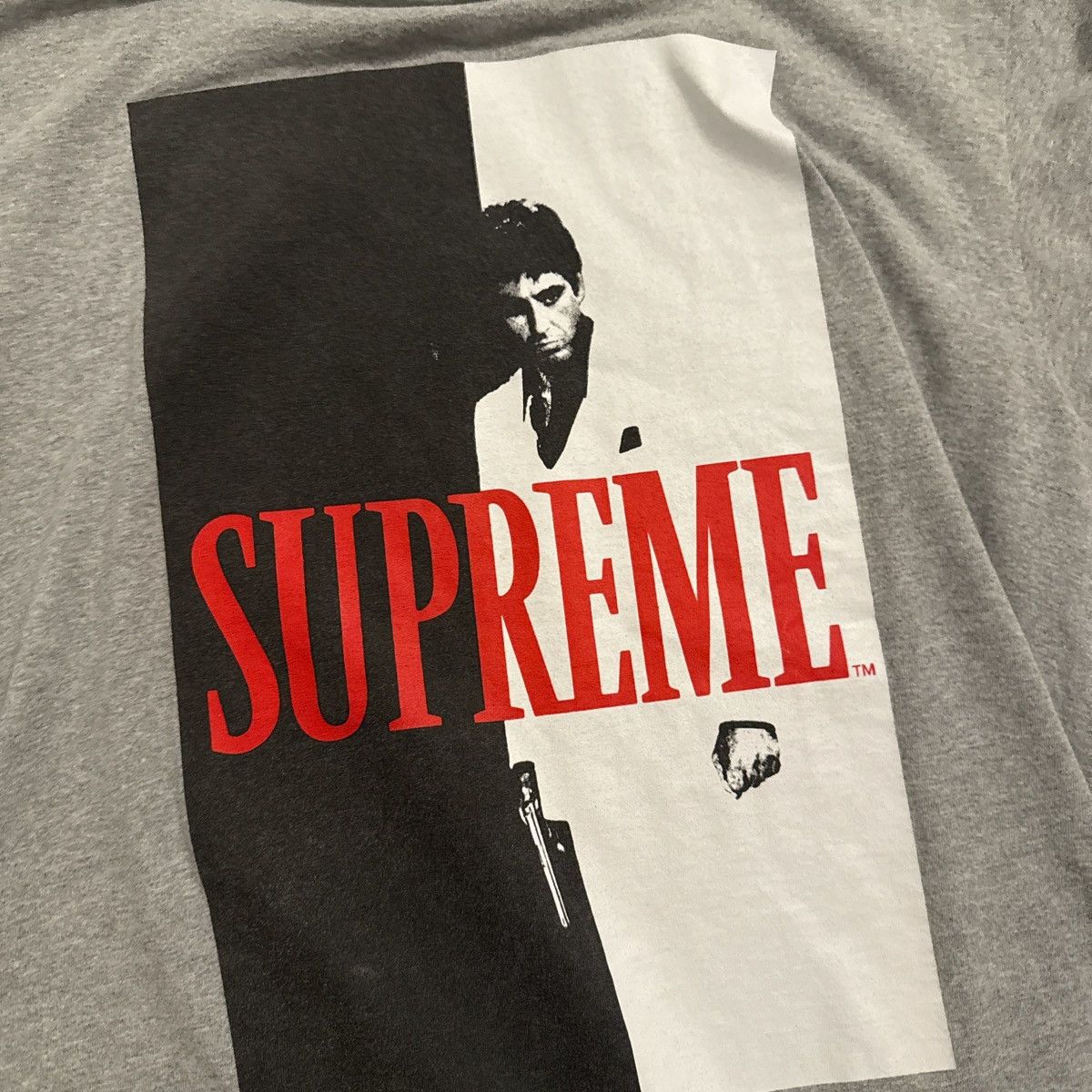 Supreme Scarface x Supreme tee Size US L / EU 52-54 / 3 - 2 Thumbnail