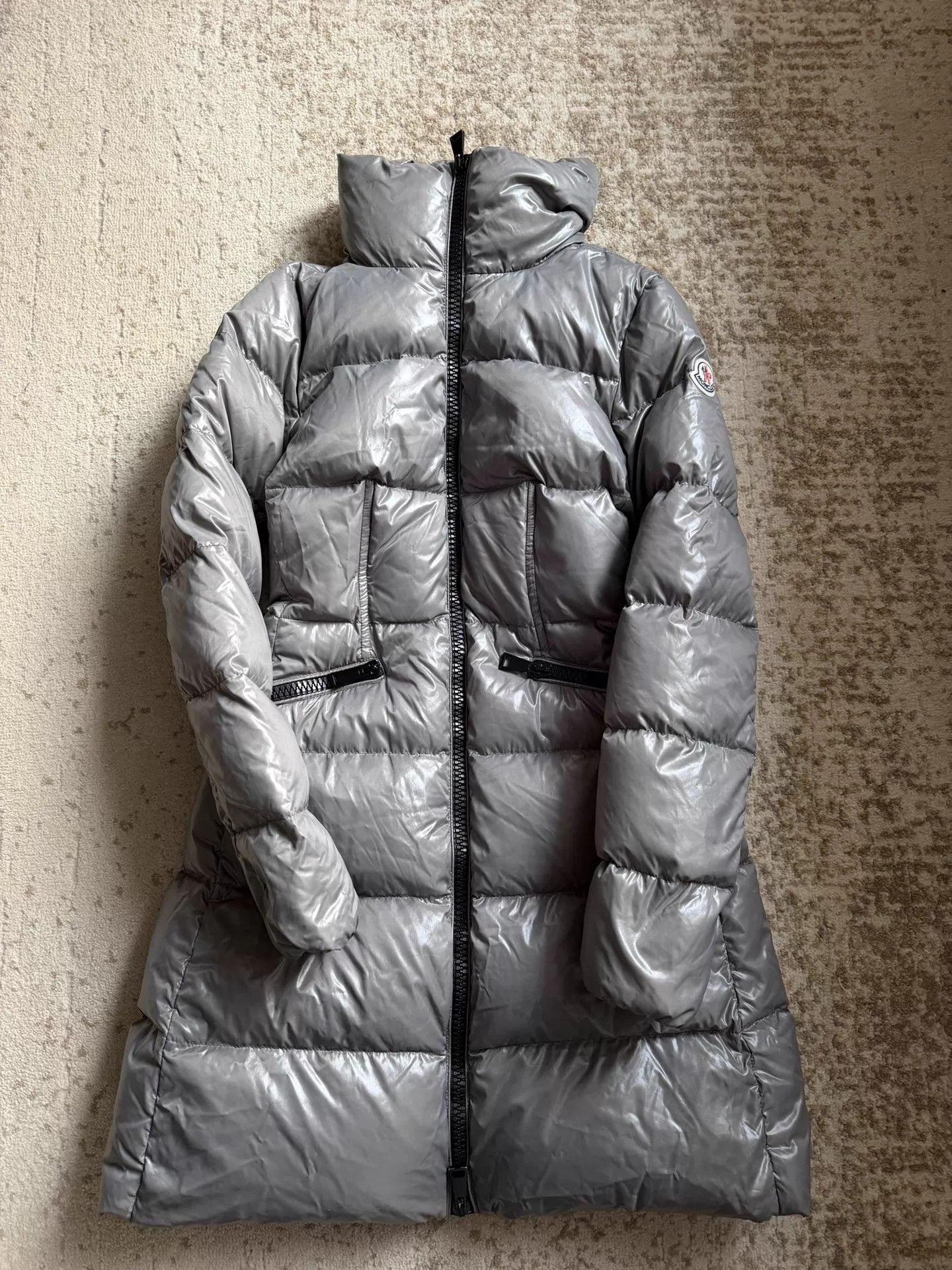 Moncler Moncler Gray Long Down Jacket Size 0 LN Authentic Size XS / US 0-2 / IT 36-38 - 1 Thumbnail