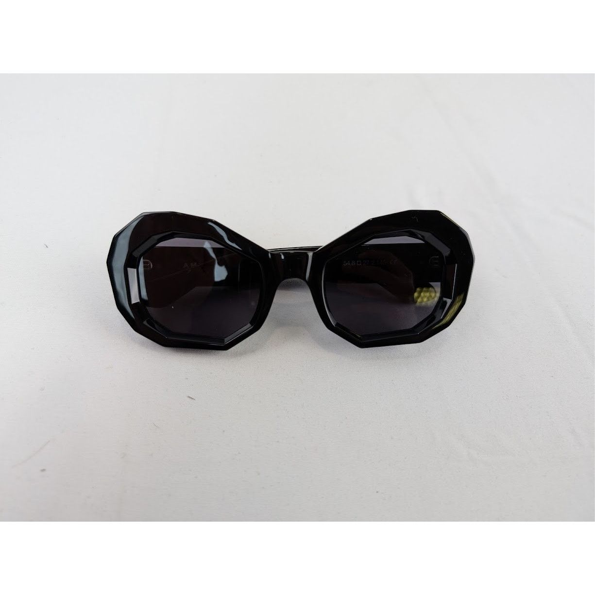 Amiri o1rshd1 Q:2 / Size: OS / Honey Comb Sunglasses in Black Size ONE SIZE - 3 Thumbnail