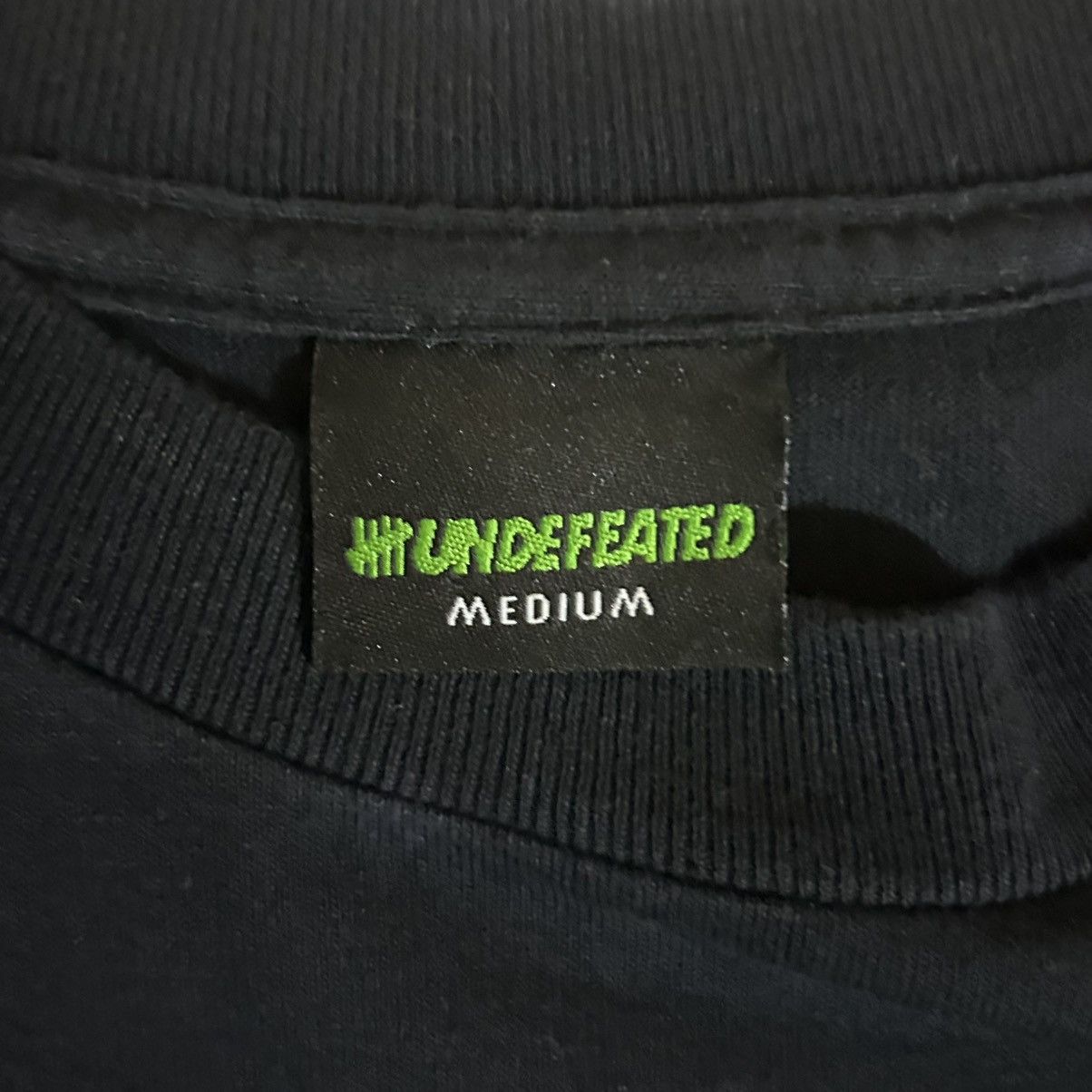 Nike × Undefeated 2008 Undefeated x Nike Solid Gold Tee Size US M / EU 48-50 / 2 - 7 Thumbnail