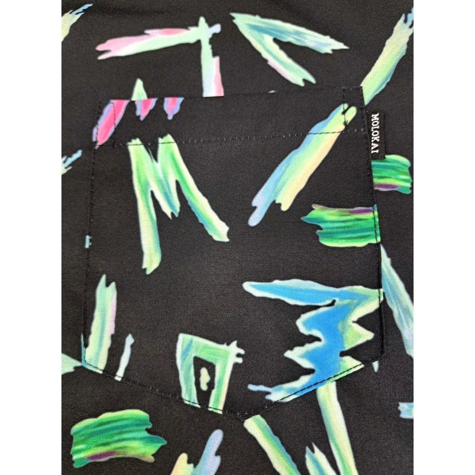 CO NWT Molokai Surf Co Men's Short Sleeve Multicolored Button Up Shirt M Hawaiian Print Lightweight Microfiber Pocketed Size US M / EU 48-50 / 2 - 4 Thumbnail