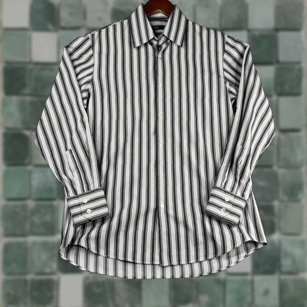 Hugo Boss Hugo Boss Shirt Navy Gray Striped Mens 15.5 32/33 Button Up Long Sleeve Mens Size US L / EU 52-54 / 3 - 1 Thumbnail