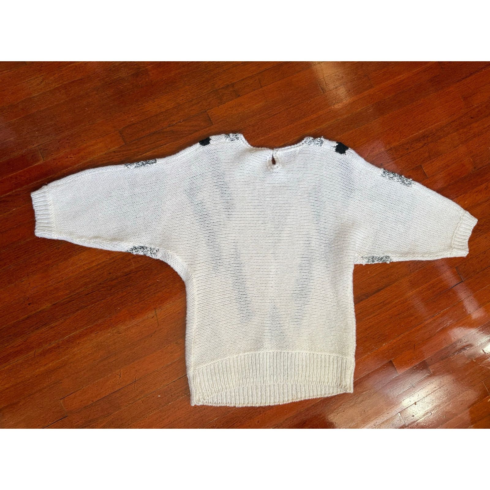 Vintage Vintage 80’s Carriage Court White Black Abstract Sweater Med Size M / US 6-8 / IT 42-44 - 2 Thumbnail