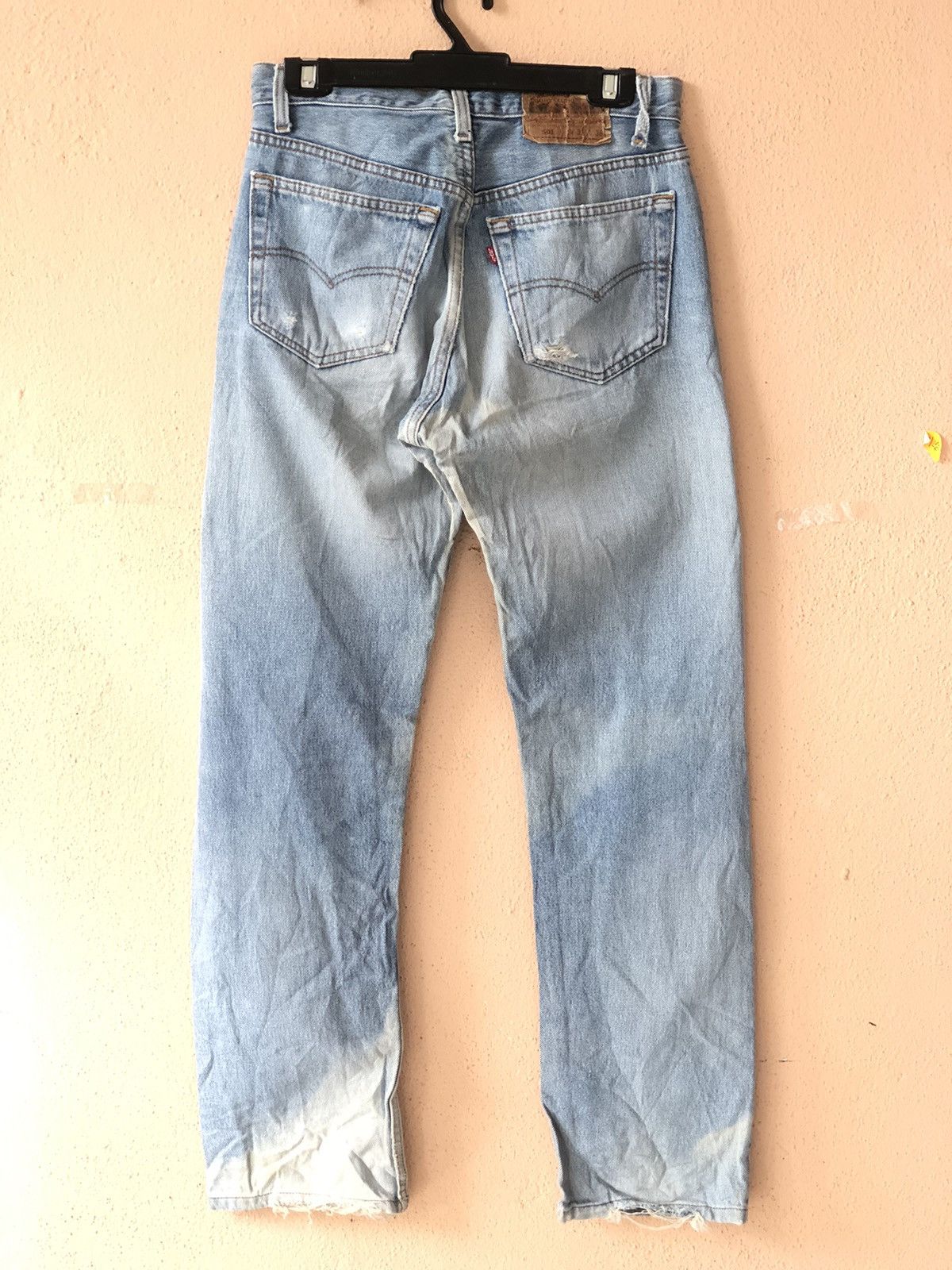 Levi's × Vintage Thrashed 📍501 Levis 90s Vintage Jean Size US 30 / EU 46 - 2 Thumbnail