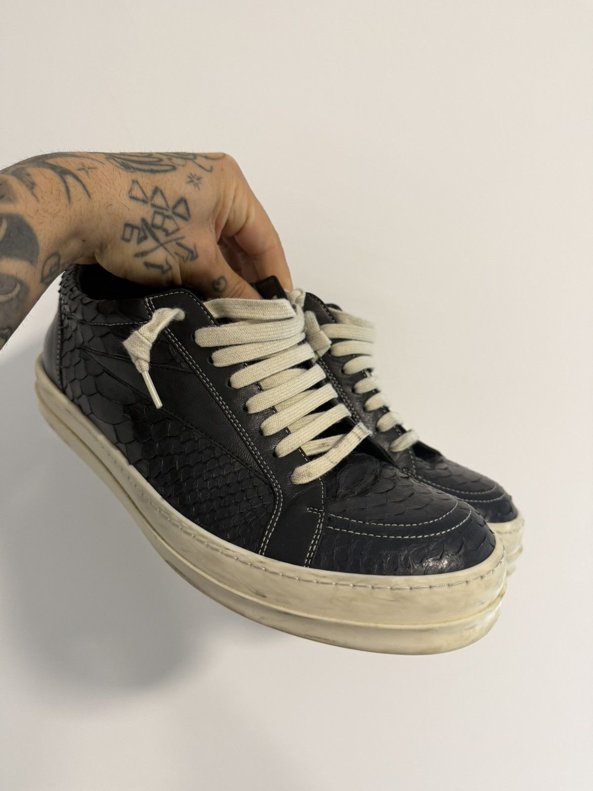 Rick Owens Rick Owens Vintage Sneaks Python Size US 9.5 / EU 42-43 - 18 Thumbnail