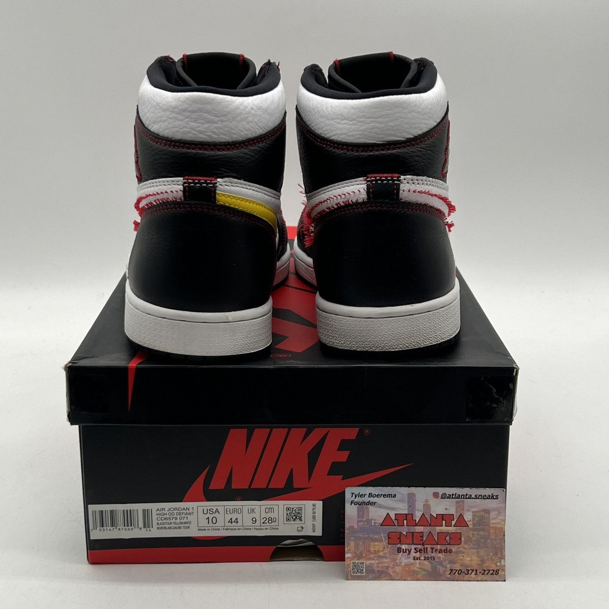 Nike Air Jordan 1 high defiant Size US 10 / EU 43 - 3 Thumbnail