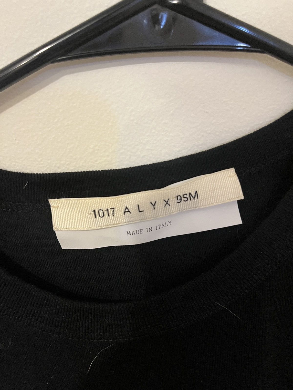 1017 ALYX 9SM × Designer Peace Sign T-Shirt- S Size US M / EU 48-50 / 2 - 4 Thumbnail