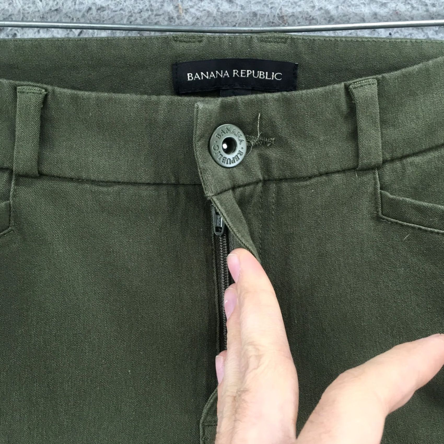 Banana Republic Banana Republic Pants Womens 8 Green Mid Rise Straight Leg Ankle Casual Zip Fly Size 30" / US 8 / IT 44 - 3 Thumbnail