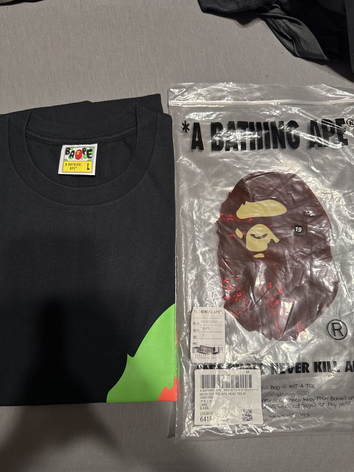 Bape Neon Side Big Ape Head Tee Size US L / EU 52-54 / 3 - 2 Thumbnail