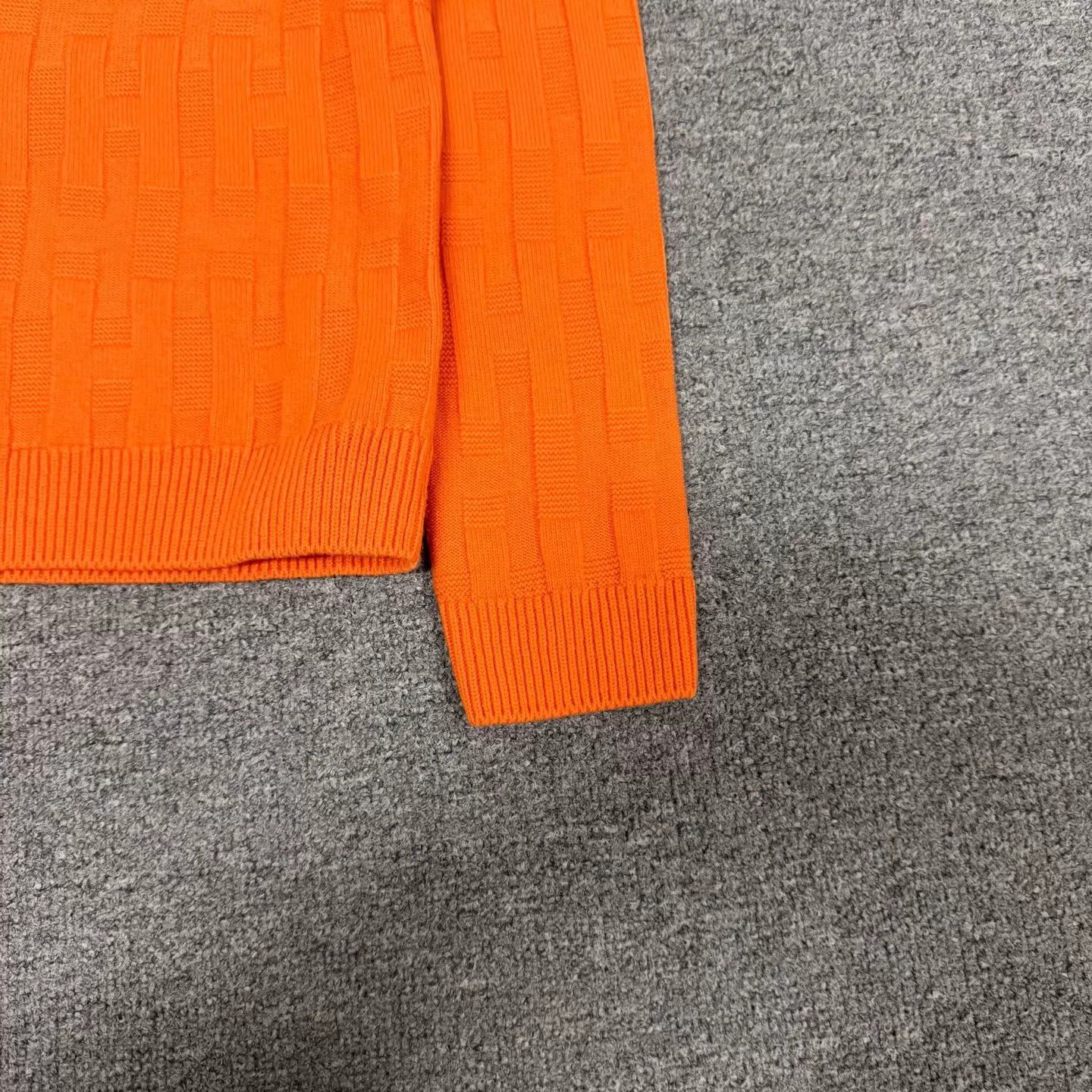 Hermes Hermes Orange H Jacquard Crew Neck 100% Wool Knit Sweater Size XS / US 0-2 / IT 36-38 - 5 Thumbnail