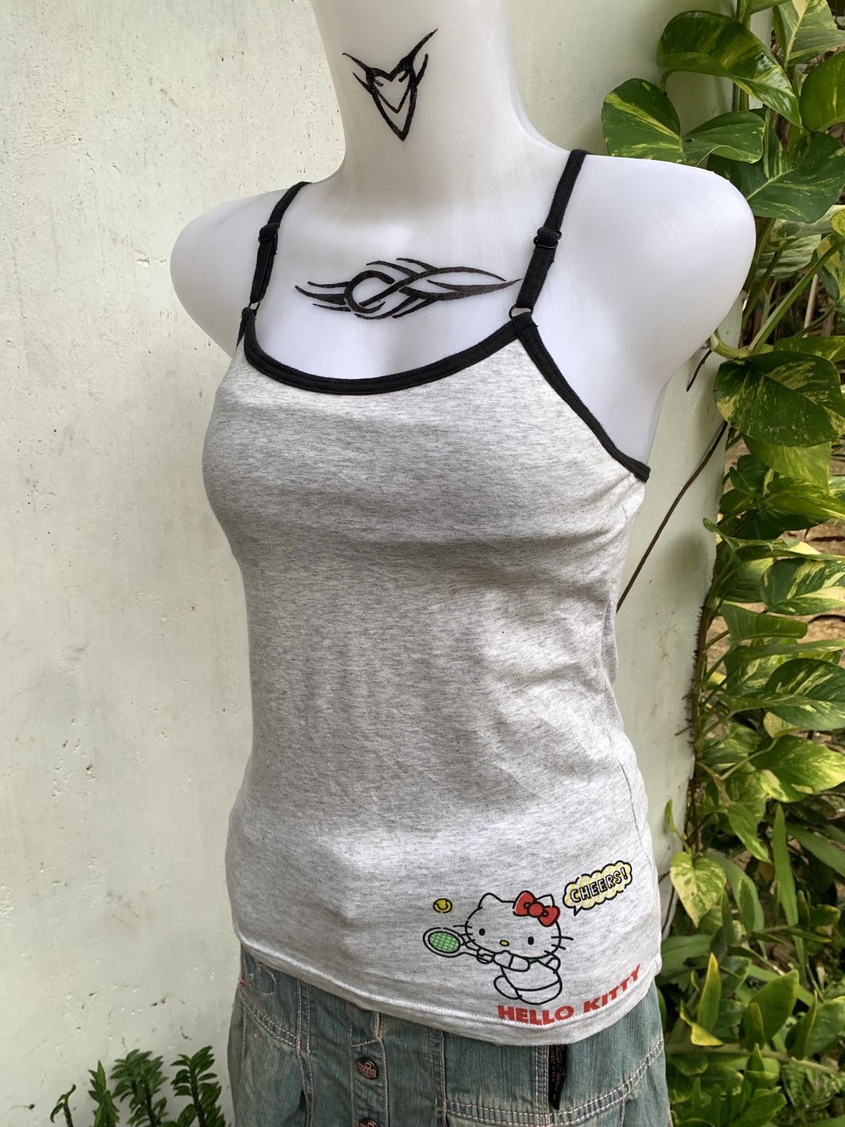 Anime × Cartoon Network × Japanese Brand y2k Hello Kitty Grey Small Cute Tennis Cross BackTank Top Size S / US 4 / IT 40 - 2 Thumbnail