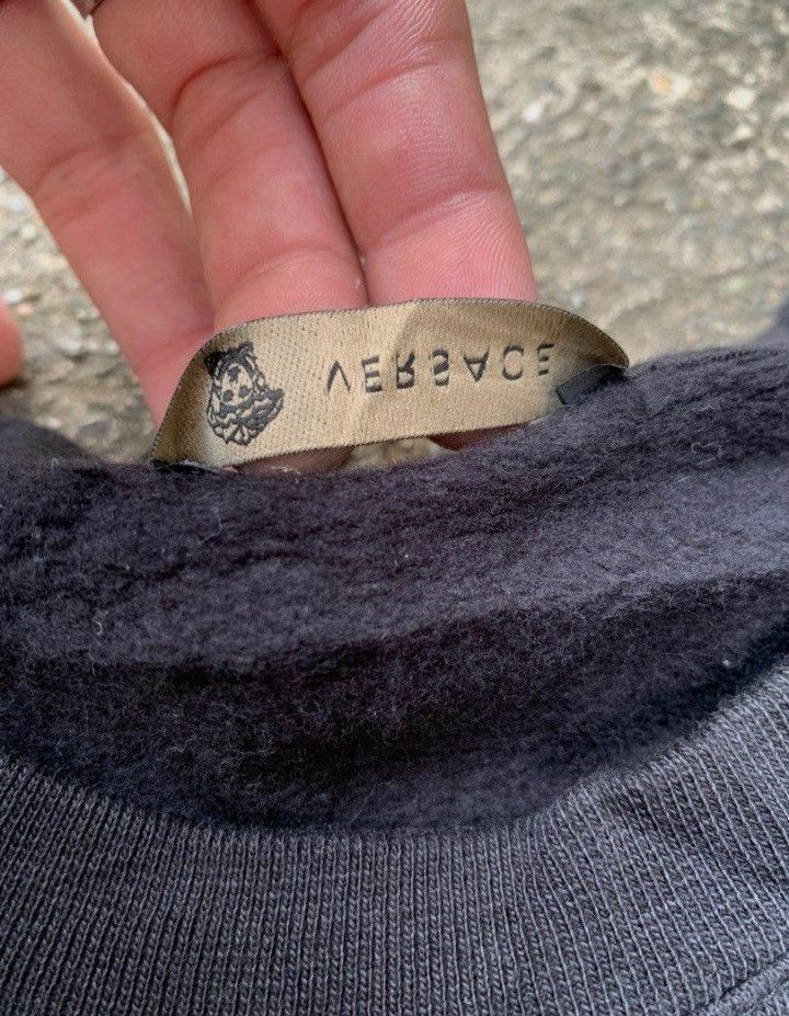 Designer × Versace Versace Gold Script Crewneck Size US XL / EU 56 / 4 - 5 Thumbnail