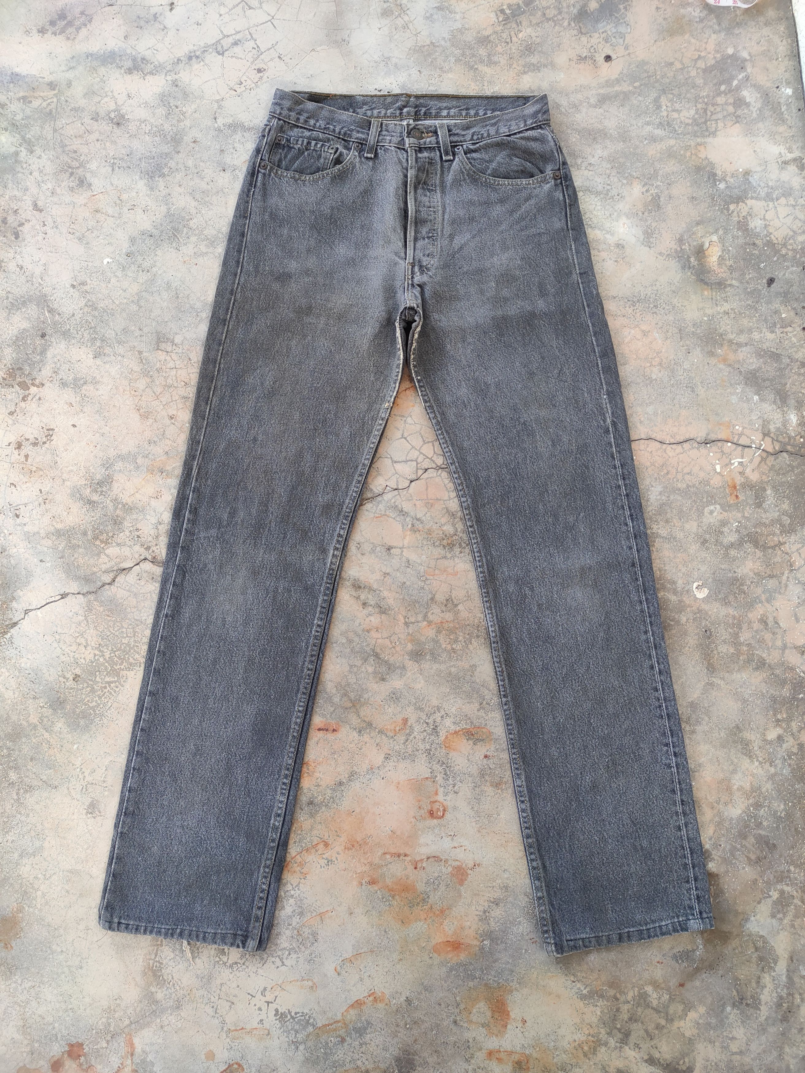 Levi's Vintage Clothing LEVI'S 501 usa VINTAGE 93'BLACK BUTTONFLY JEANS DENIM PANTS Size US 30 / EU 46 - 1 Thumbnail