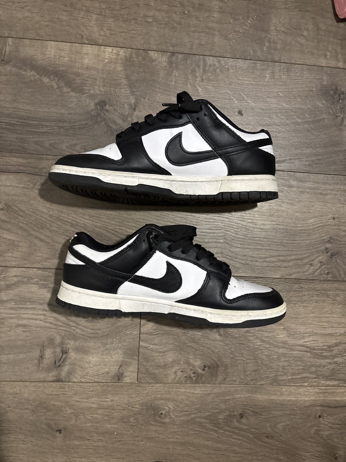 Nike Nike Panda Dunks Size US 8.5 / EU 41-42 - 1 Thumbnail