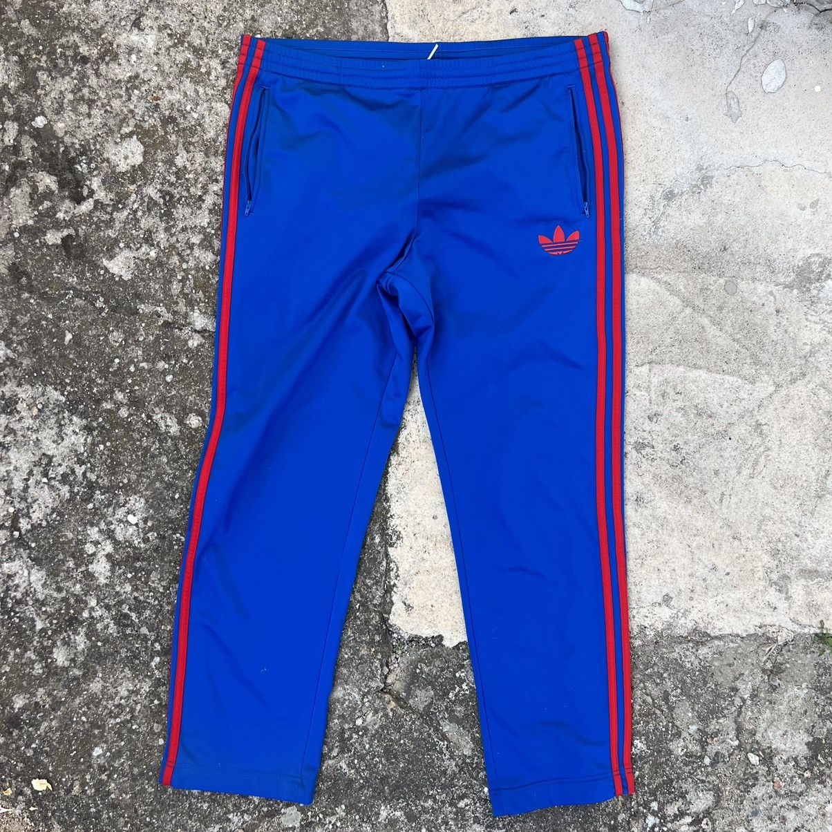 Adidas × Vintage Vintage Adidas Y2k nylon track pants swoosh logo Size US 32 / EU 48 - 1 Thumbnail