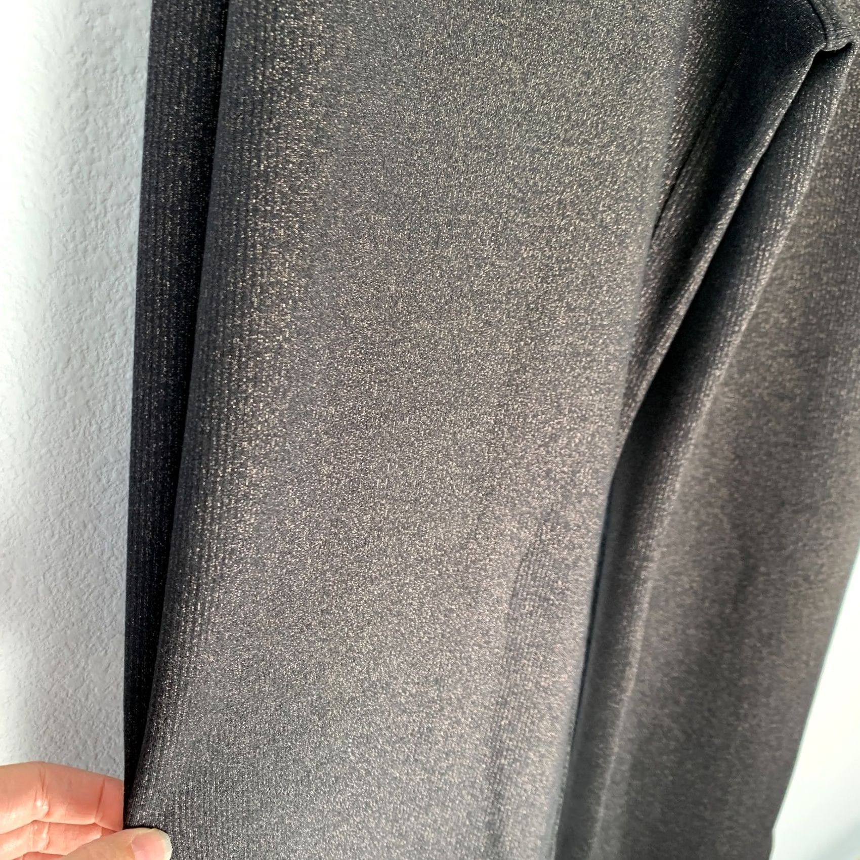 Spanx Spanx Black Wide-Leg Gold Shimmer Career Pants Size Small NWT Women's Dress Pants Wool Blend Style Breathable Stretch NWT Size 28" / US 6 / IT 42 - 3 Thumbnail