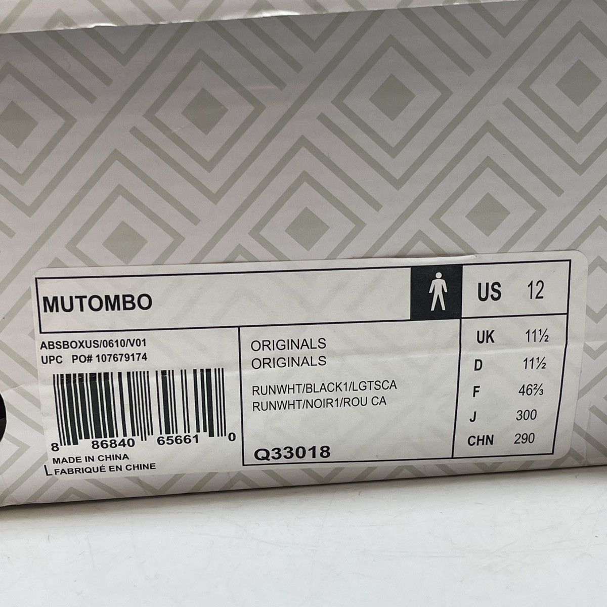 Adidas Mutombo white black red Size US 12 / EU 45 - 9 Thumbnail