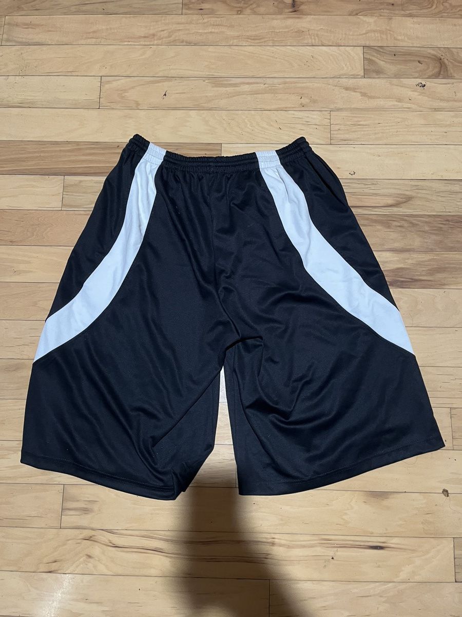 Other noname_264781 shorts Size US 34 / EU 50 - 3 Thumbnail