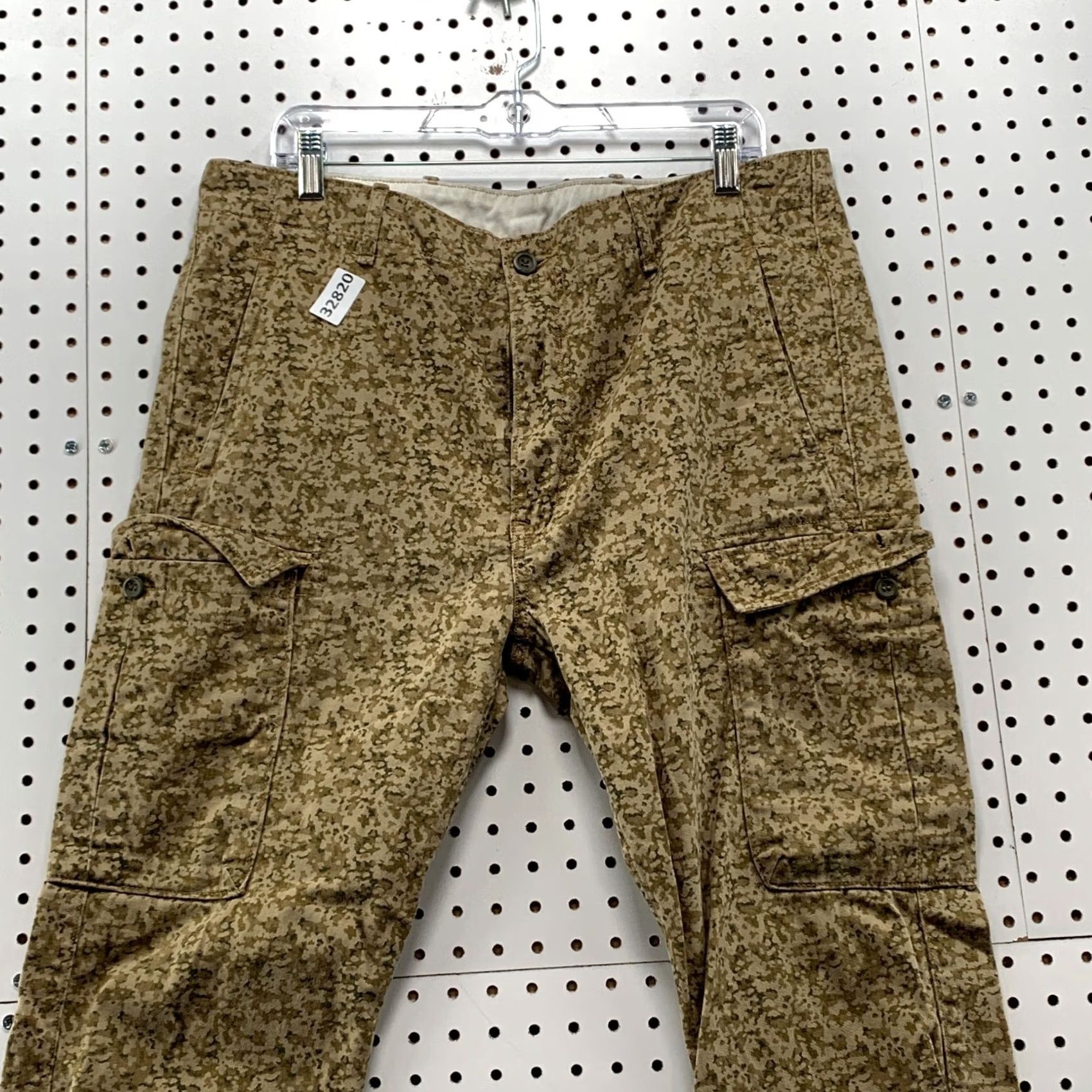 Levi's Levis Cargo Pants Mens Digital Camouflage Utility 36x27 Military Size US 36 / EU 52 - 2 Thumbnail