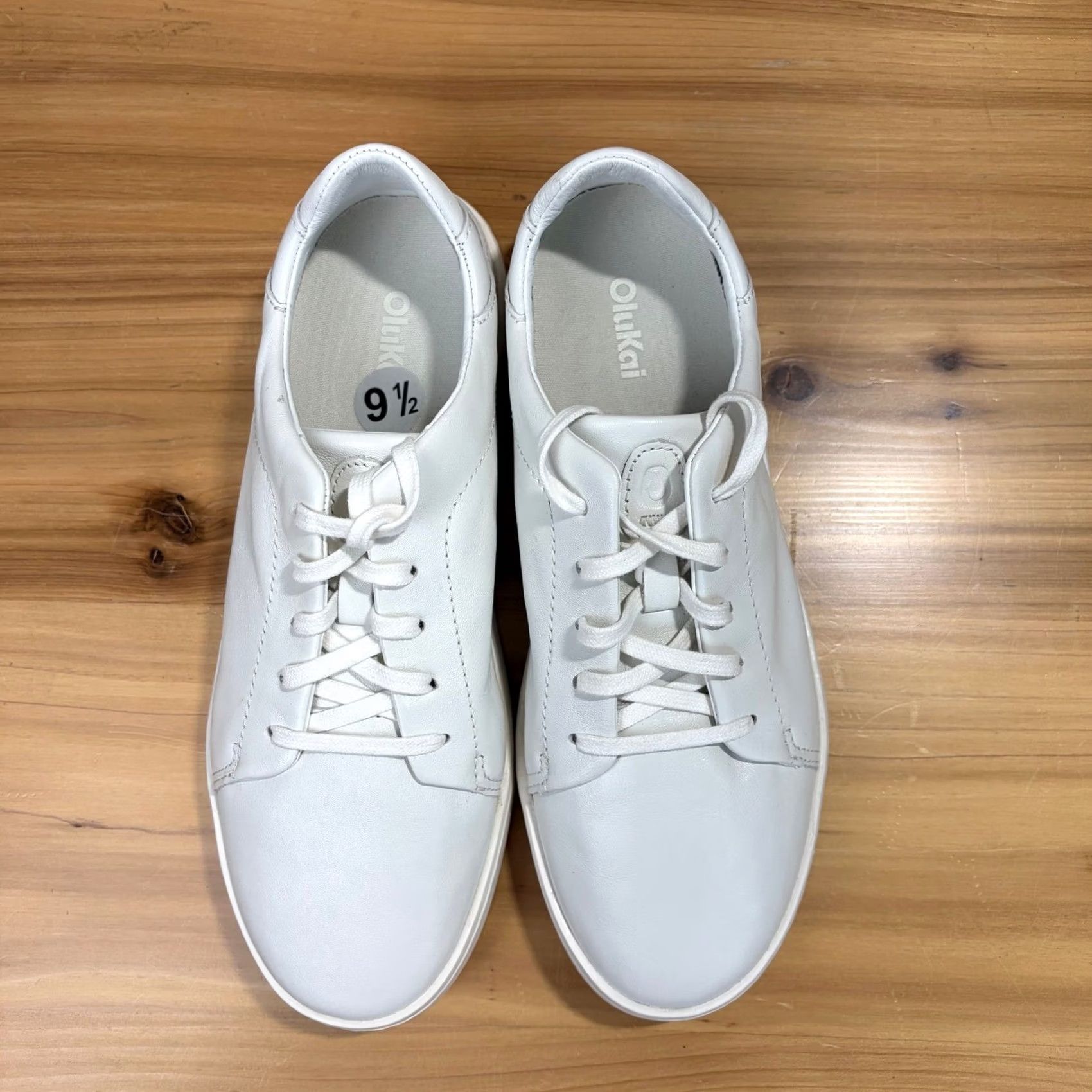 Olukai OluKai Pehuea Li 'Ili Womens 9.5 White Leather Lace Up Sneakers 20433-WBWB Size US 8 / IT 38 - 8 Thumbnail