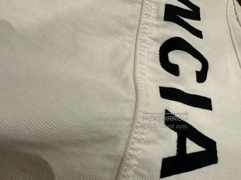Balenciaga Balenciaga White denim jacket Size US S / EU 44-46 / 1 - 6 Thumbnail