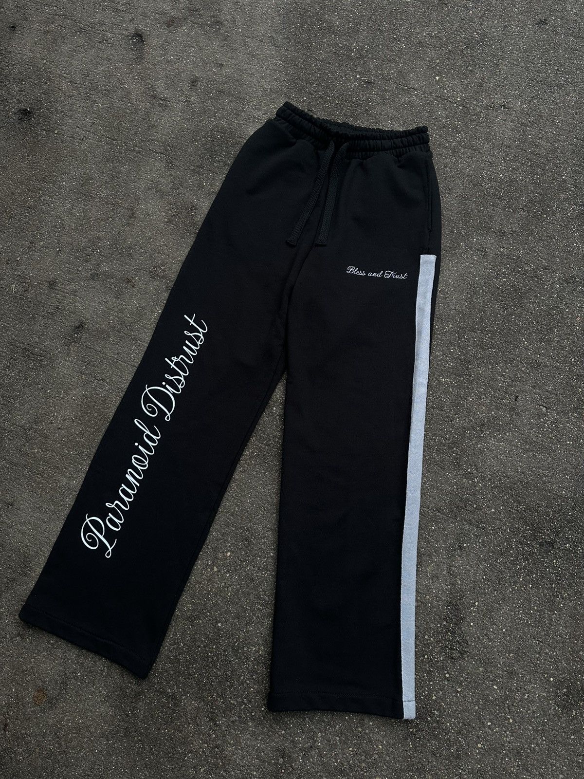 Designer Paranoid Distrust Pants Size US 33 - 1 Thumbnail