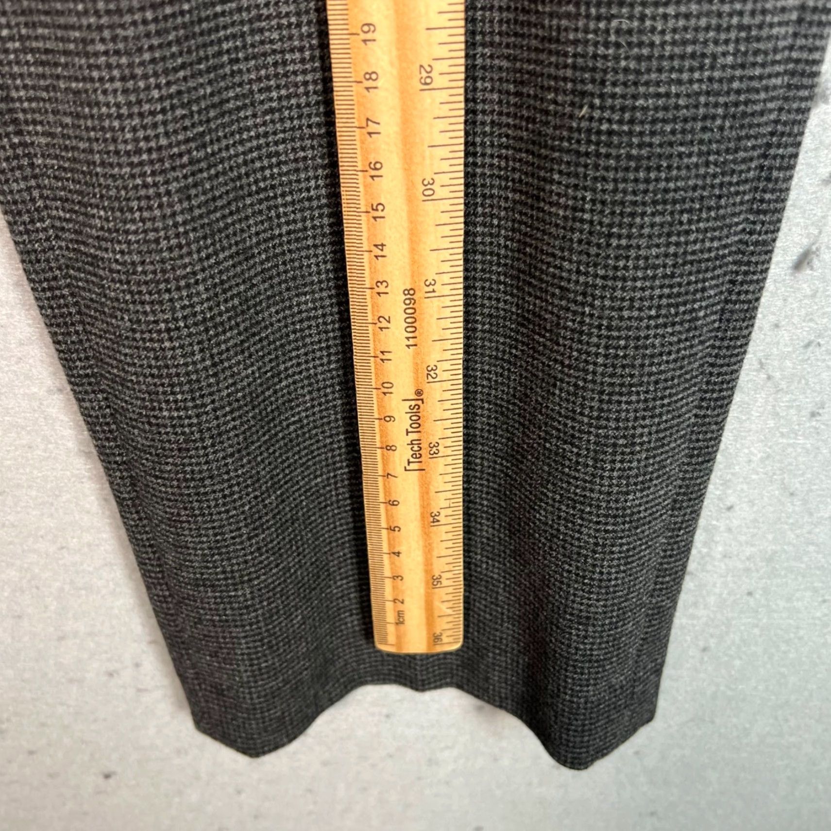 Uniqlo Uniqlo Women’s Size 29 Gray Houndstooth Pattern Trousers Chino Pants Size 29" - 6 Thumbnail