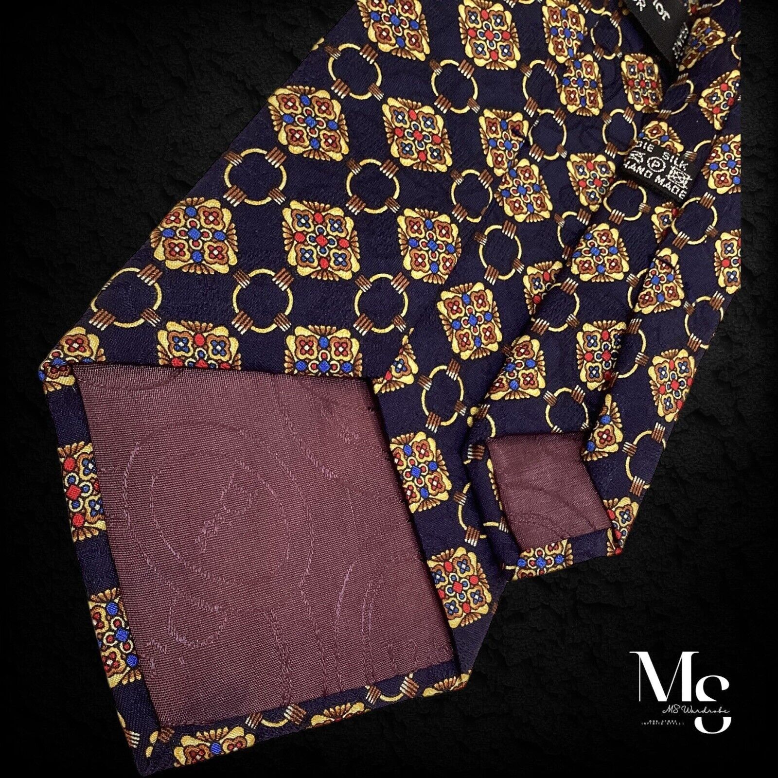 Christian Dior Monsieur CHRISTIAN DIOR MONSIEUR Navy Gold Medallion Silk Tie H.Made Size ONE SIZE - 4 Thumbnail