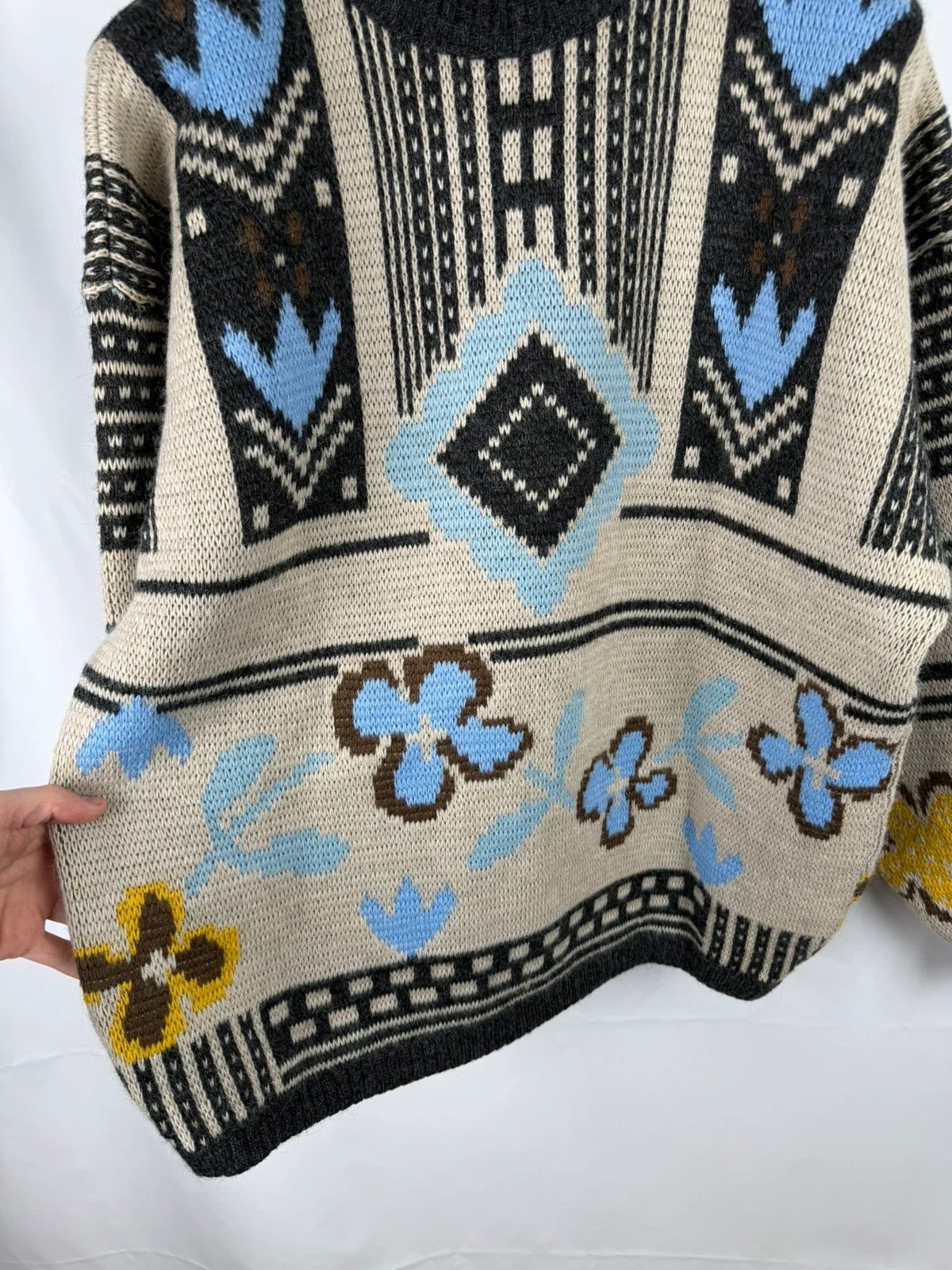 Oxbow Oxbow Surf Wear Hand Knit Sweater Pohoni France size XL Size US XL / EU 56 / 4 - 5 Thumbnail