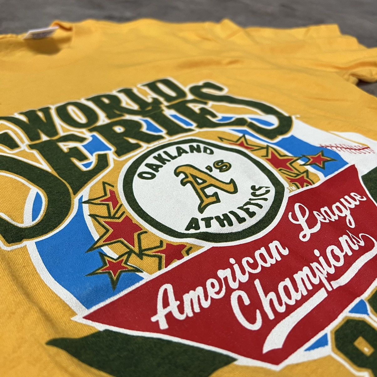 MLB × Vintage Vintage 1988 Oakland Athletics World Series 🇺🇸 T-Shirt Size US M / EU 48-50 / 2 - 3 Thumbnail