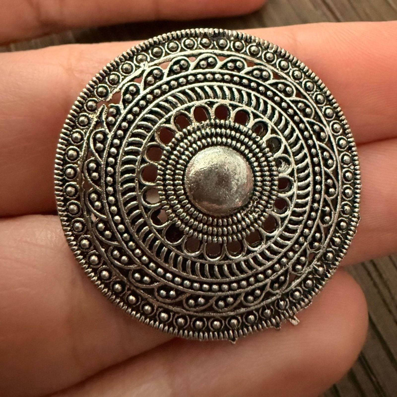 & Other Stories Ethnic Tribal Oxidized Silver Plated Round Stud Earrings Size ONE SIZE - 6 Thumbnail