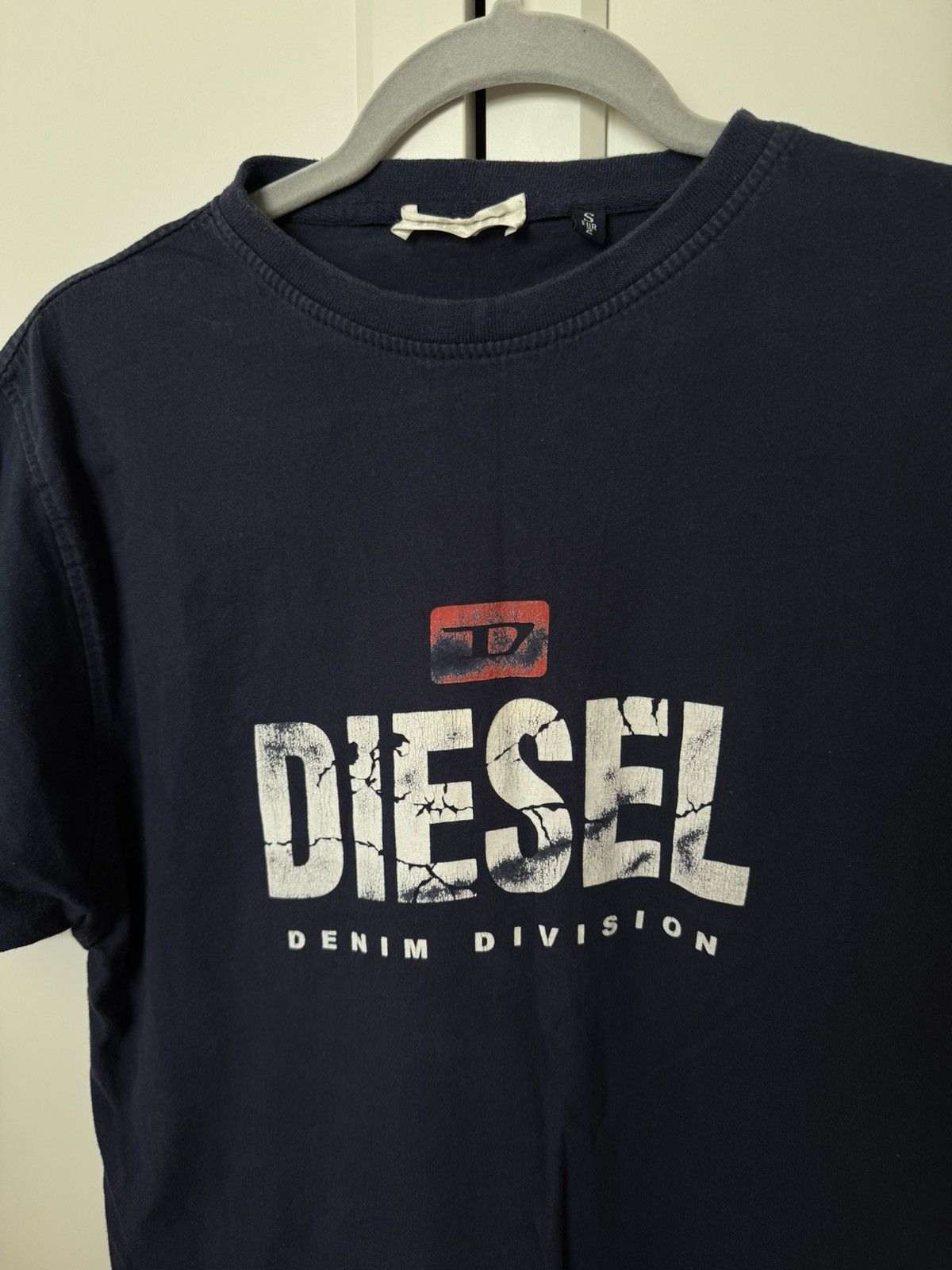 Diesel Diesel t shirt big center logo vintage Rare Size US S / EU 44-46 / 1 - 2 Thumbnail