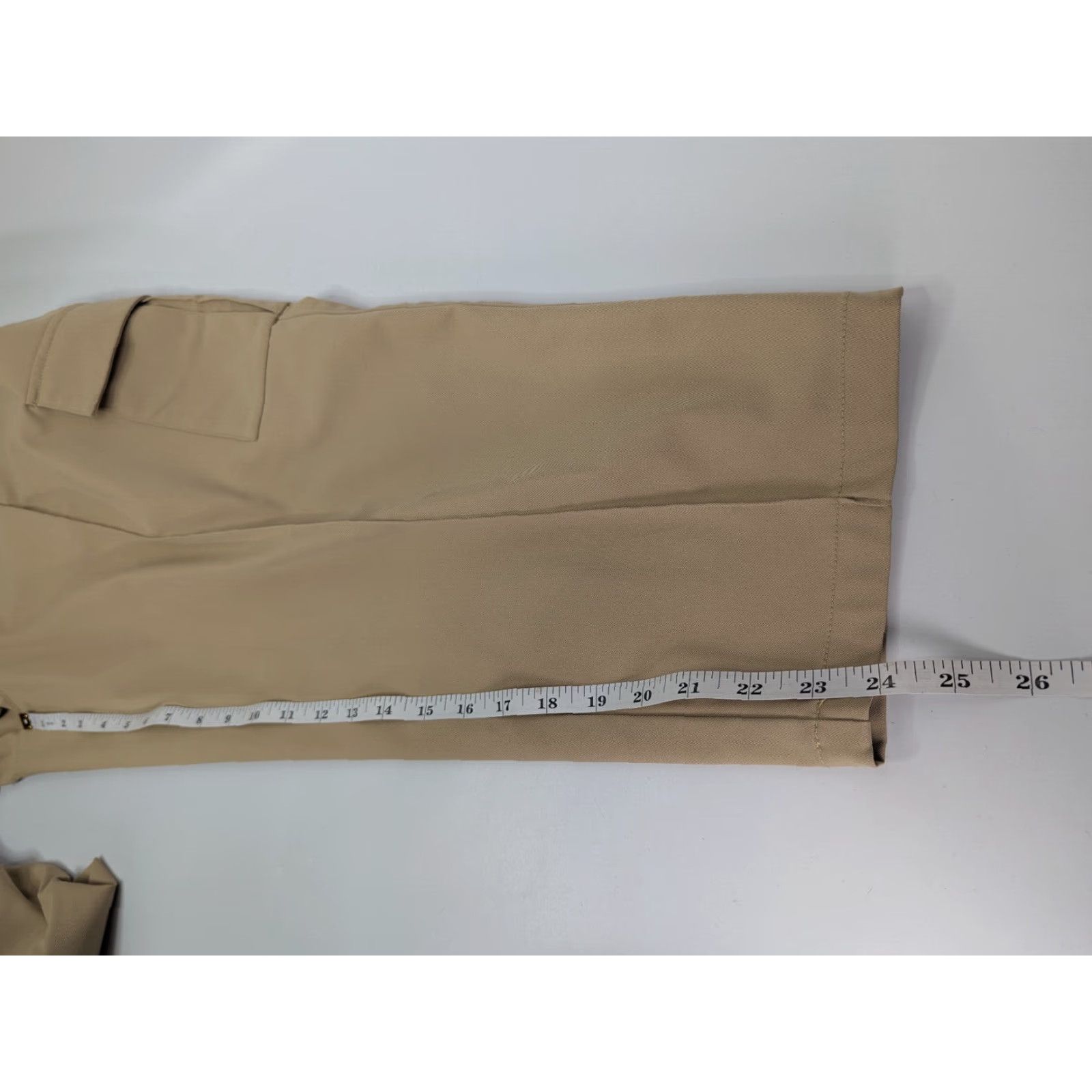 The North Face The North Face W Cargo Pant Khaki Beige Regular Fit XL Womens Pockets Lightweight Zip Pocket Hiking Size 40" / US 18 - 5 Thumbnail
