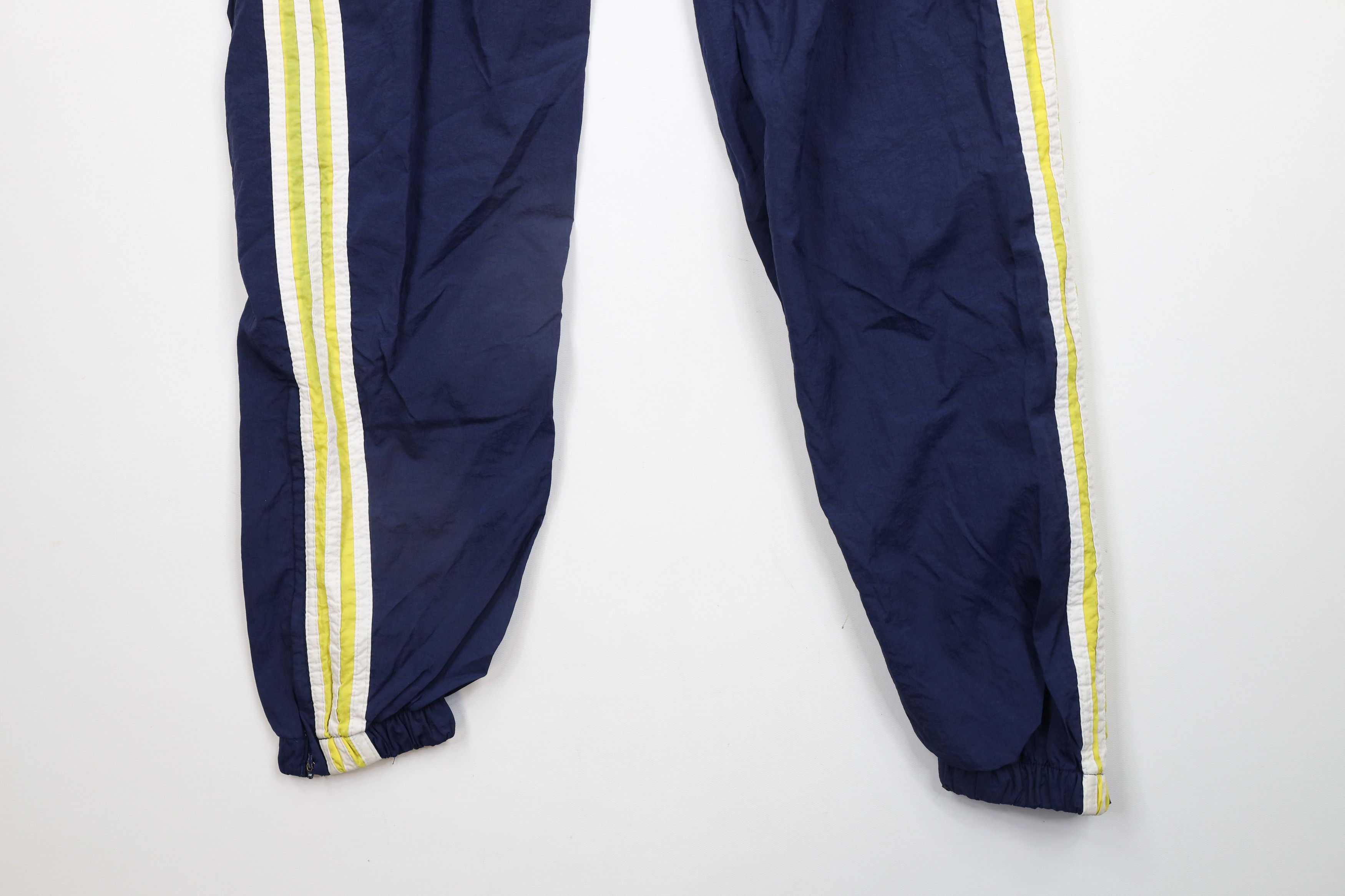 Adidas × Vintage Vintage 90s Adidas Striped Lined Nylon Joggers Pants Blue Size US 32 / EU 48 - 4 Thumbnail