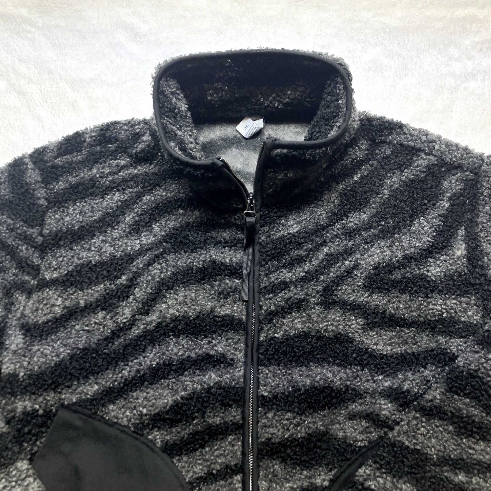 Varley Varley Jacket Womens M Black Zebra Print Sherpa Fleece Full Zip Gray Size Size M / US 6-8 / IT 42-44 - 4 Thumbnail