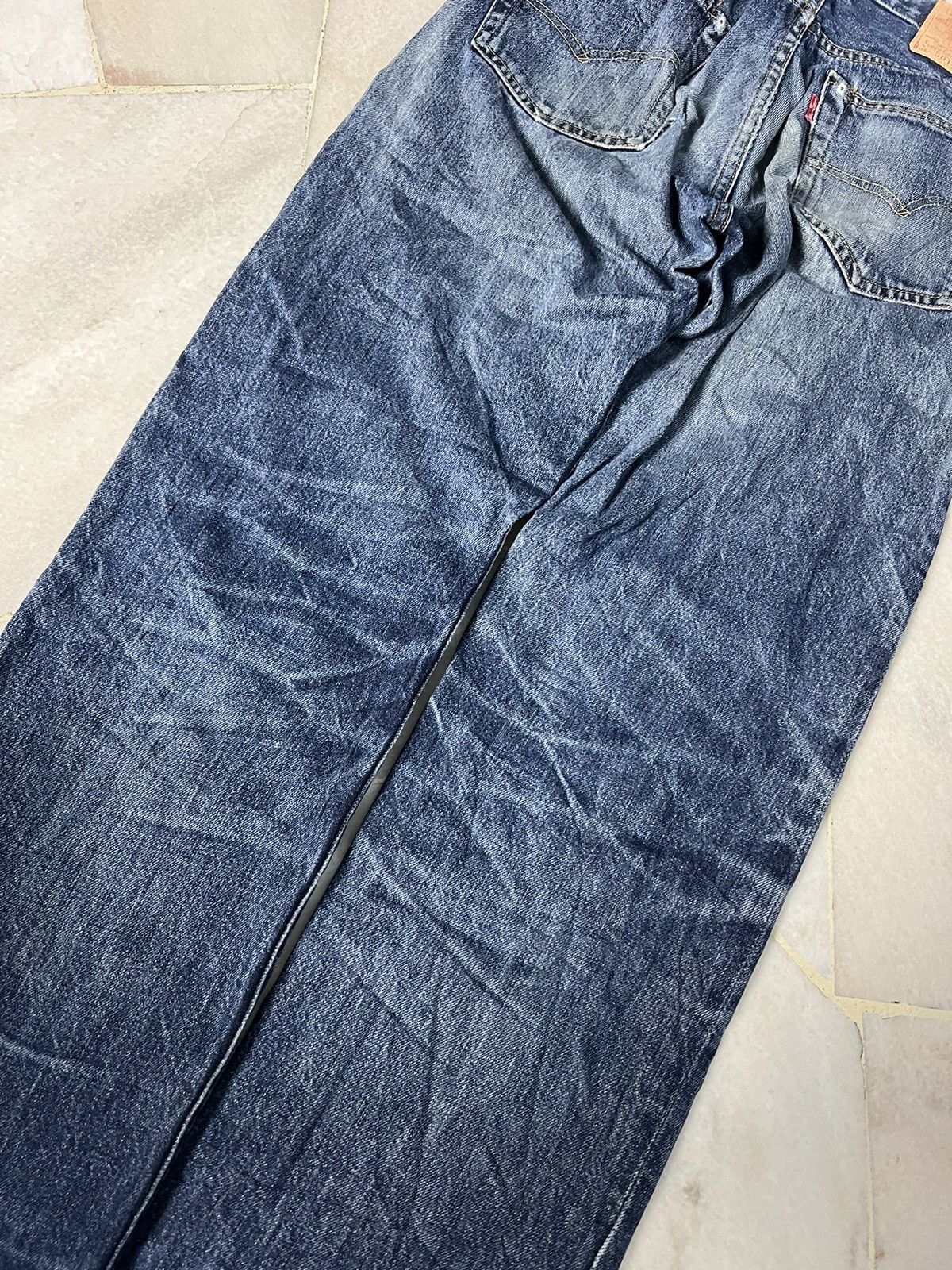 Jean × Levi's × Levi's Vintage Clothing VINTAGE 90’S LEVIS 501XX DISTRESSED REDLINE BIG E LVC JAPAN Size US 28 / EU 44 - 8 Thumbnail