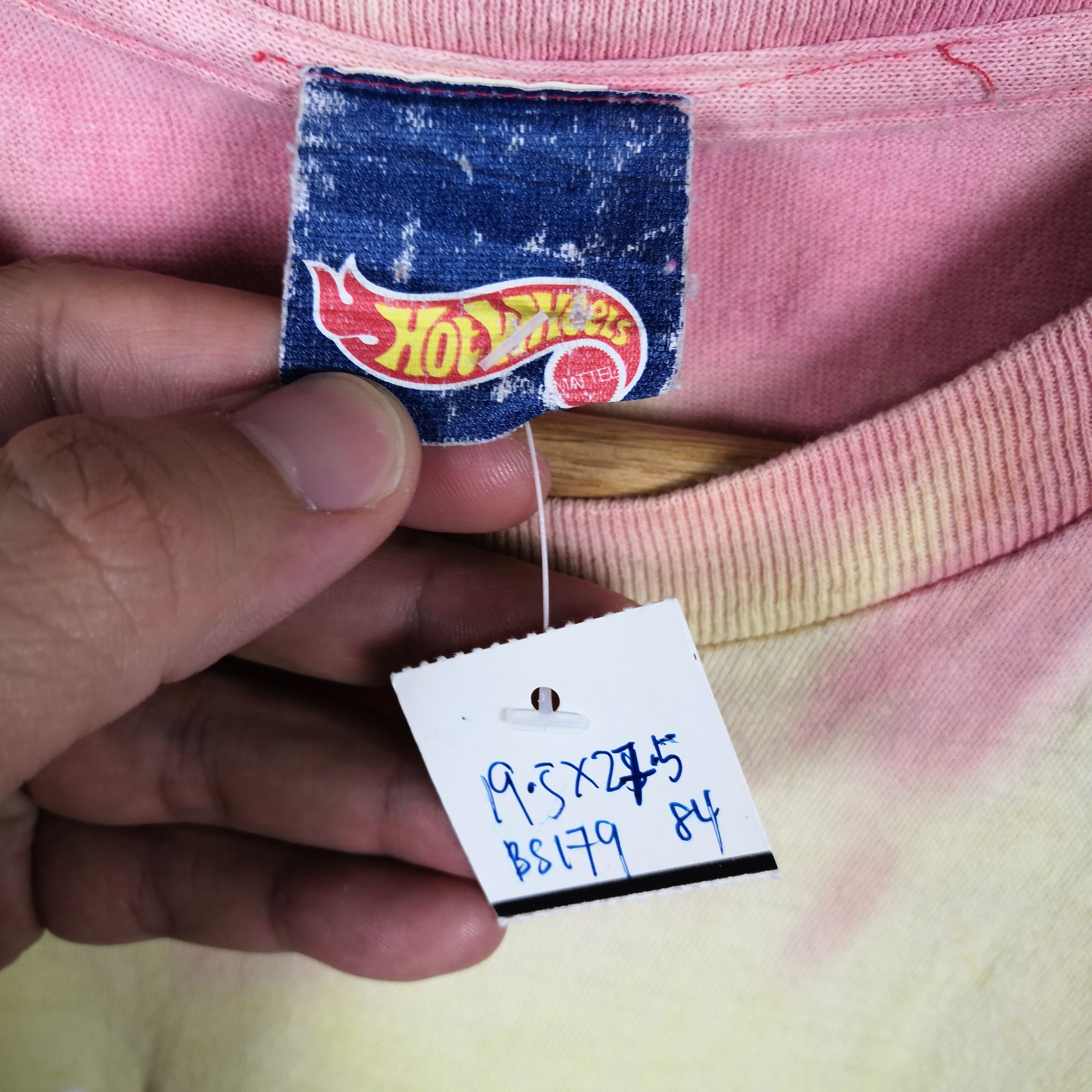 Vintage Vintage 1999 Hot Wheels T-Shirt Tie Dye Crewneck Tees Size US S / EU 44-46 / 1 - 7 Thumbnail